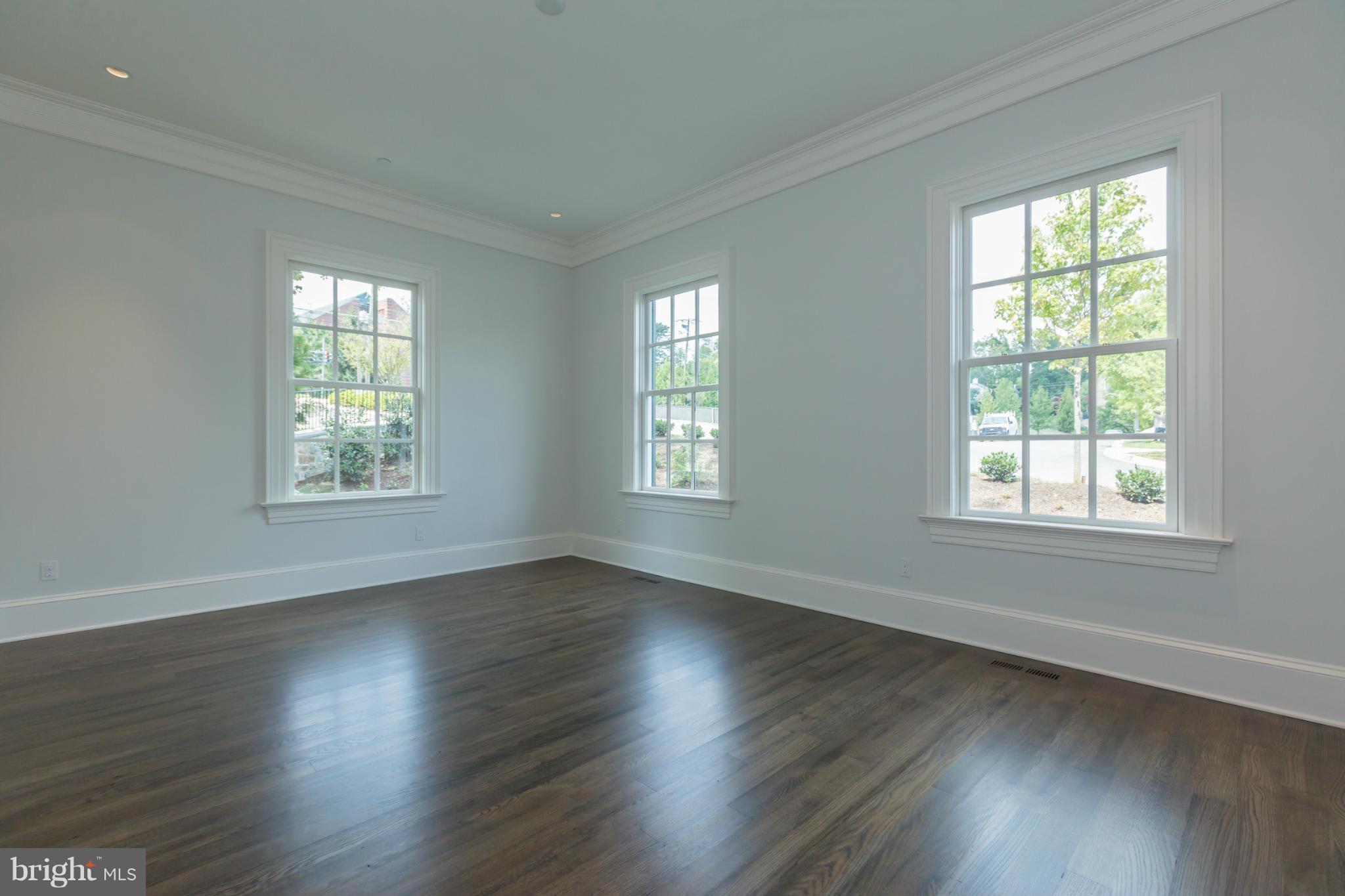 BERKLEY - Residential