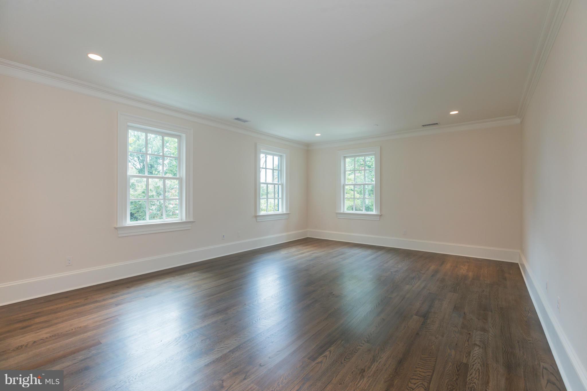 BERKLEY - Residential