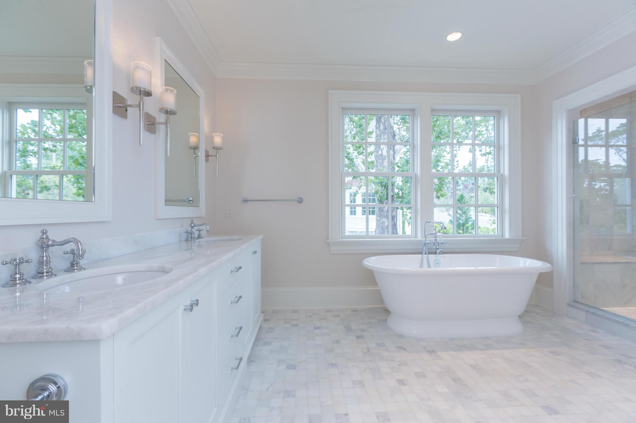 BERKLEY - Residential