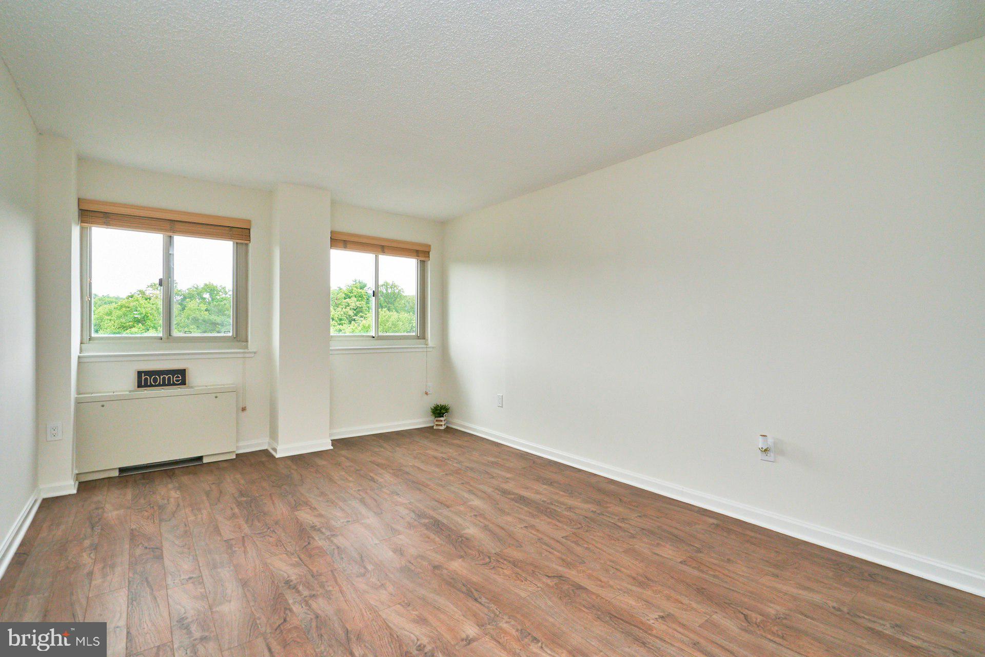 PARC EAST - Residential