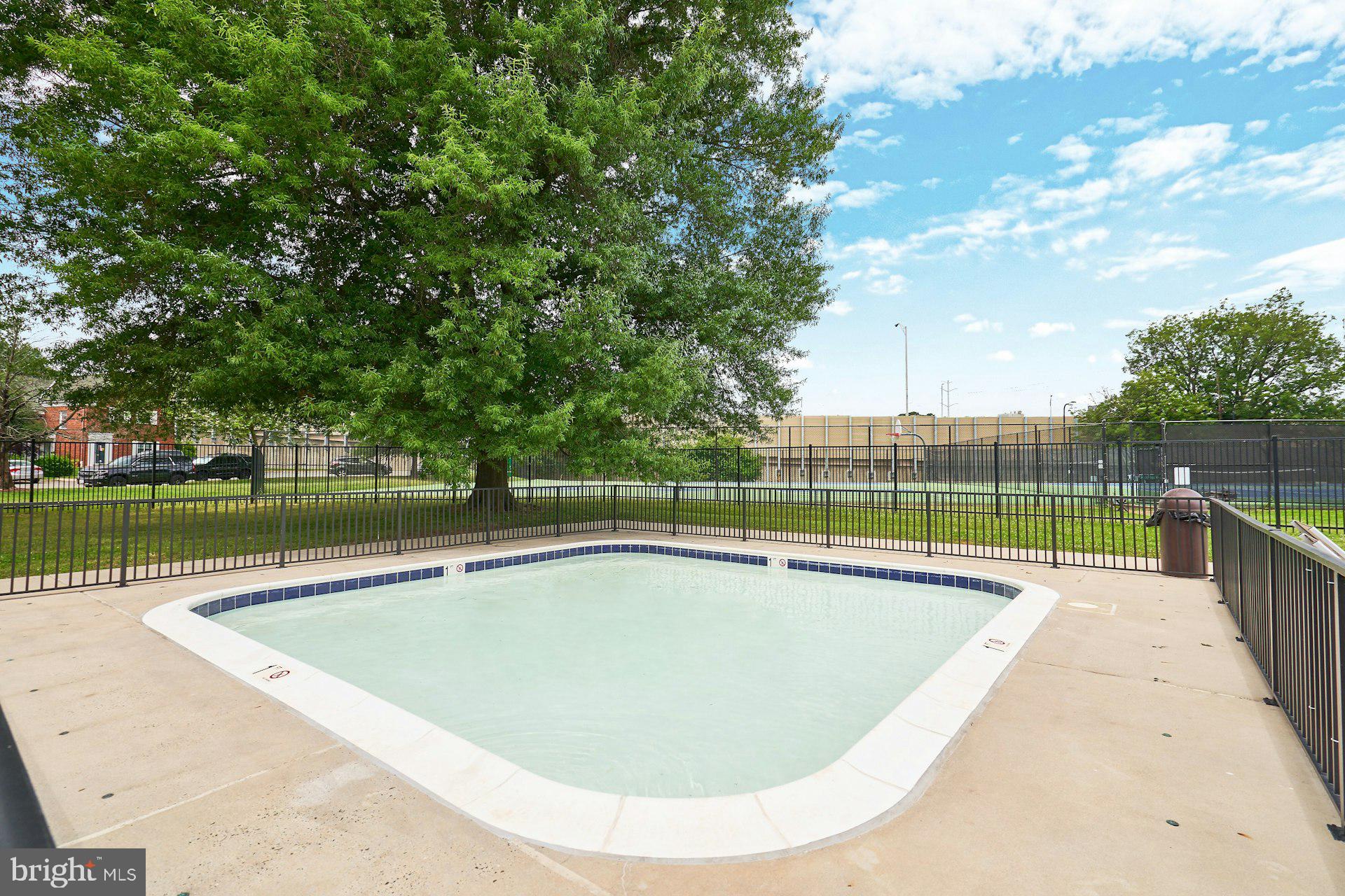PARC EAST - Residential