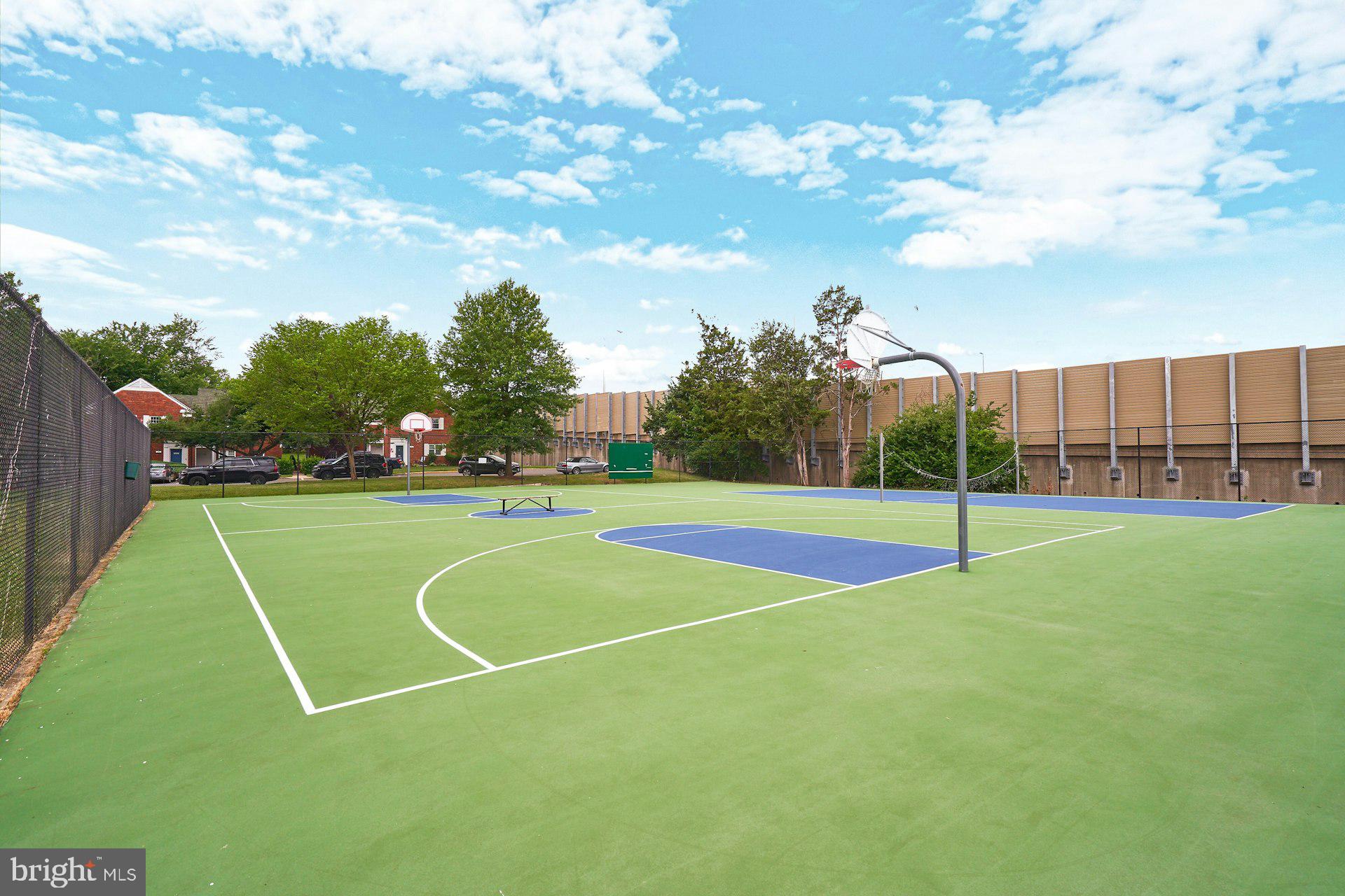 PARC EAST - Residential