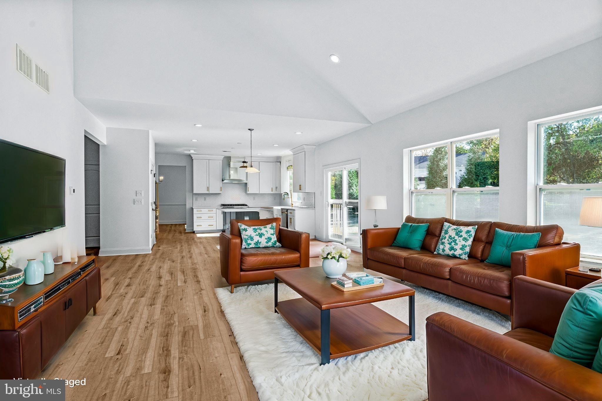 FULTON HILLS - Residential