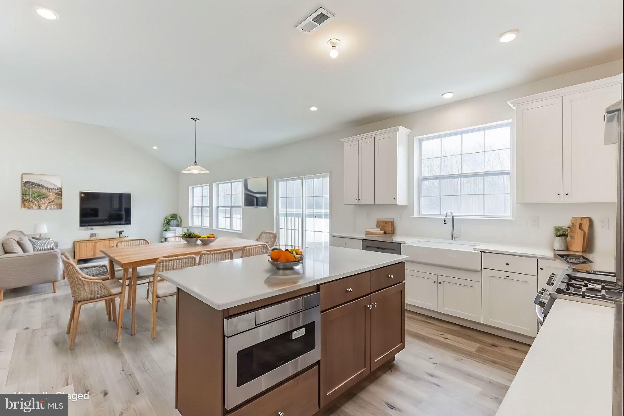 FULTON HILLS - Residential