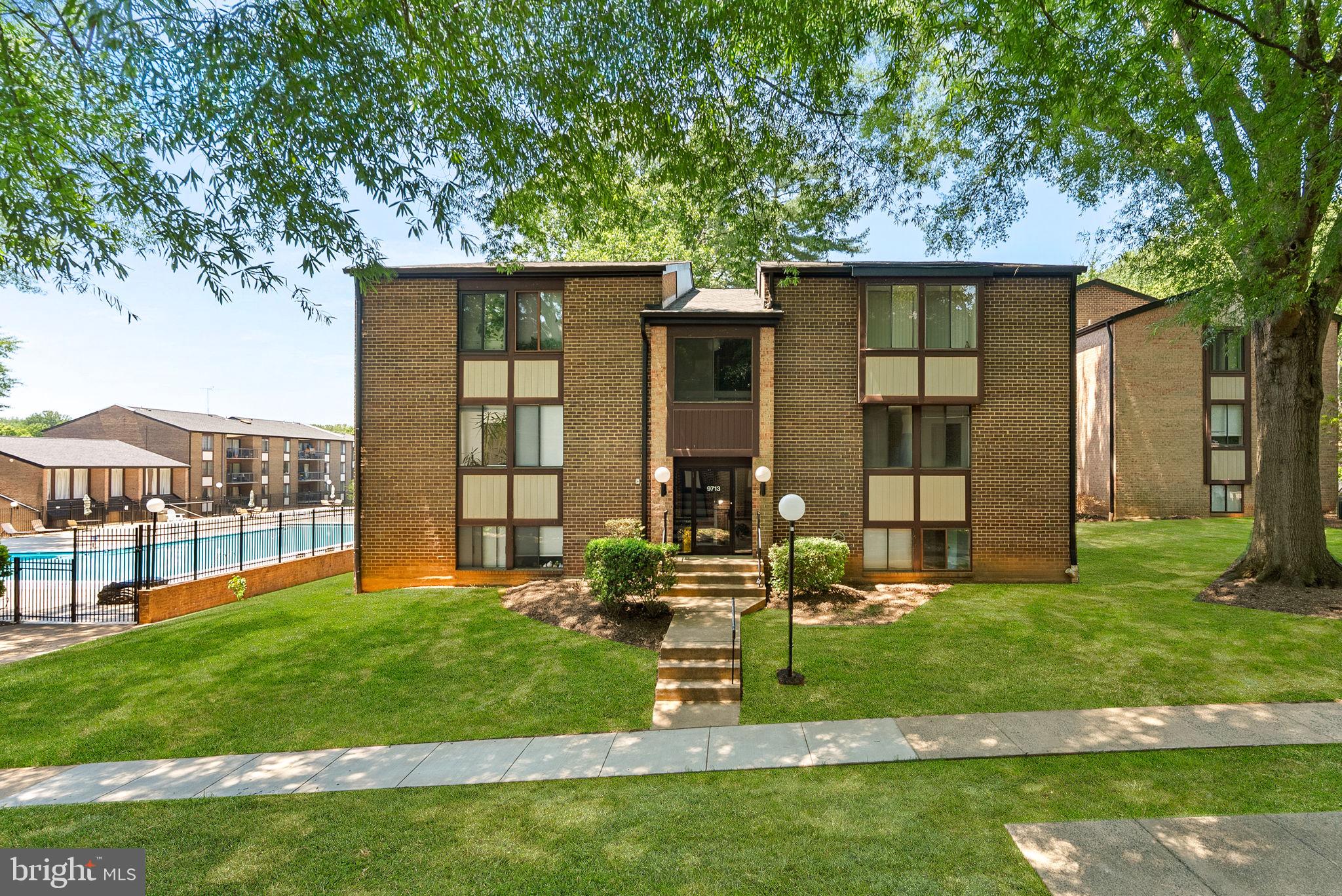 HAWTHORNE VILLAGE - Residential