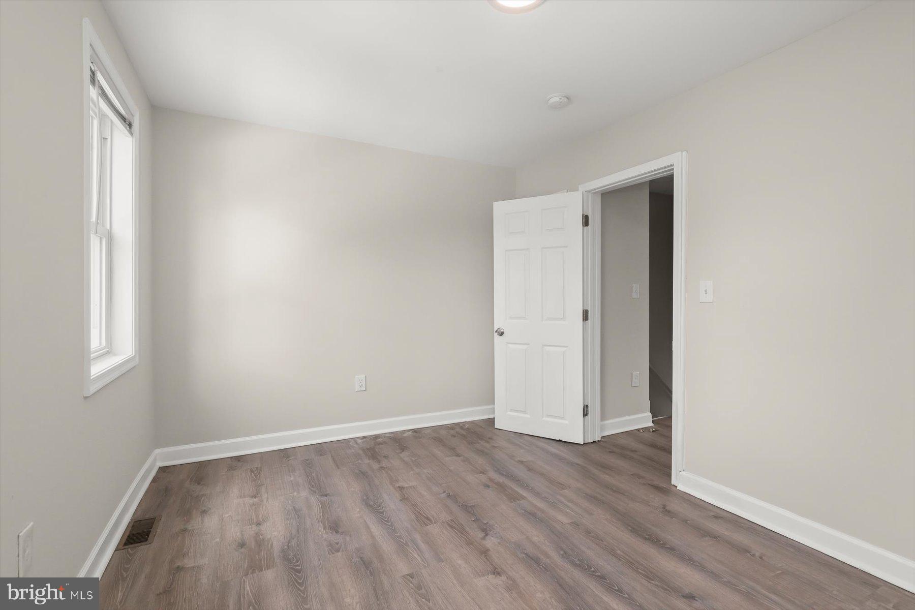 WINCHESTER - Residential