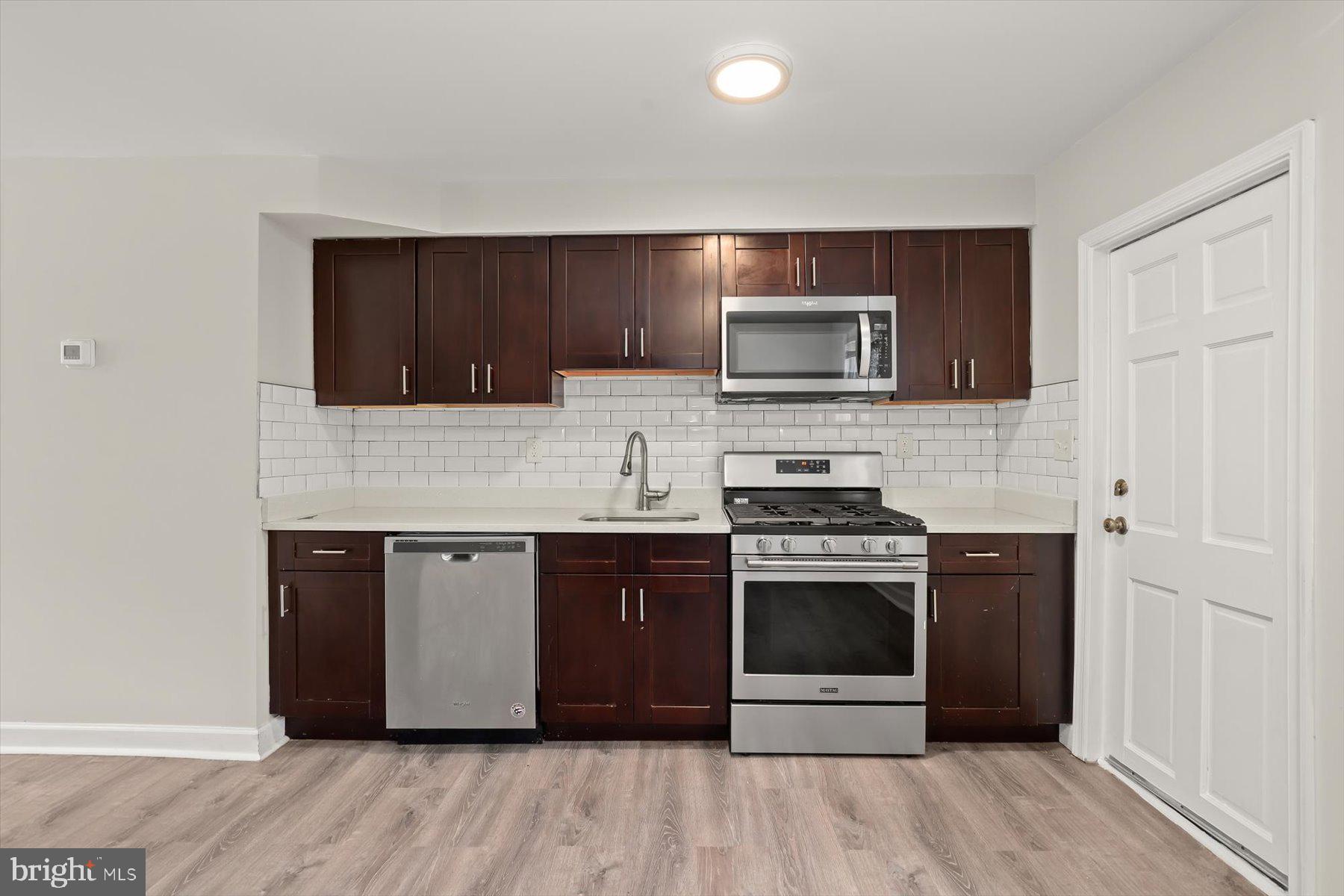 WINCHESTER - Residential