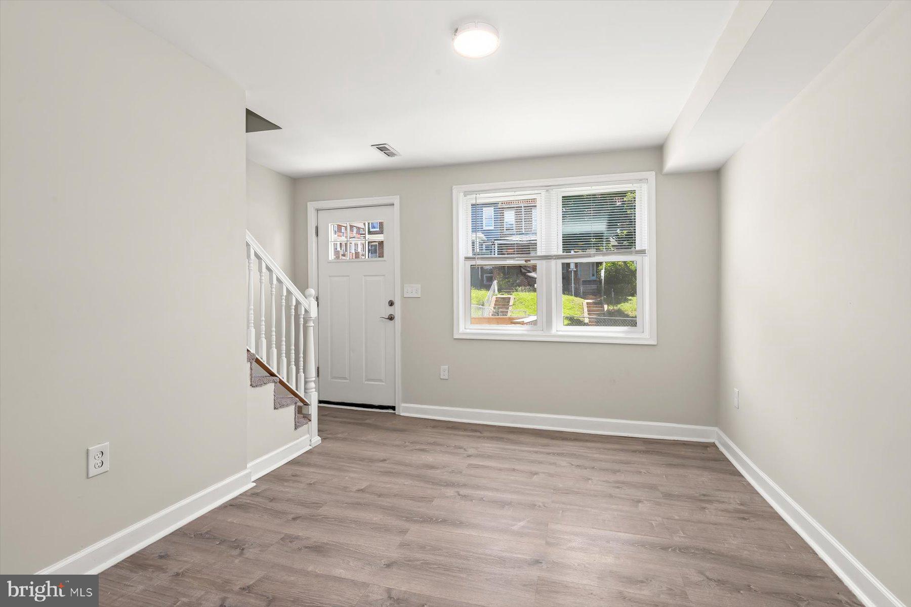 WINCHESTER - Residential