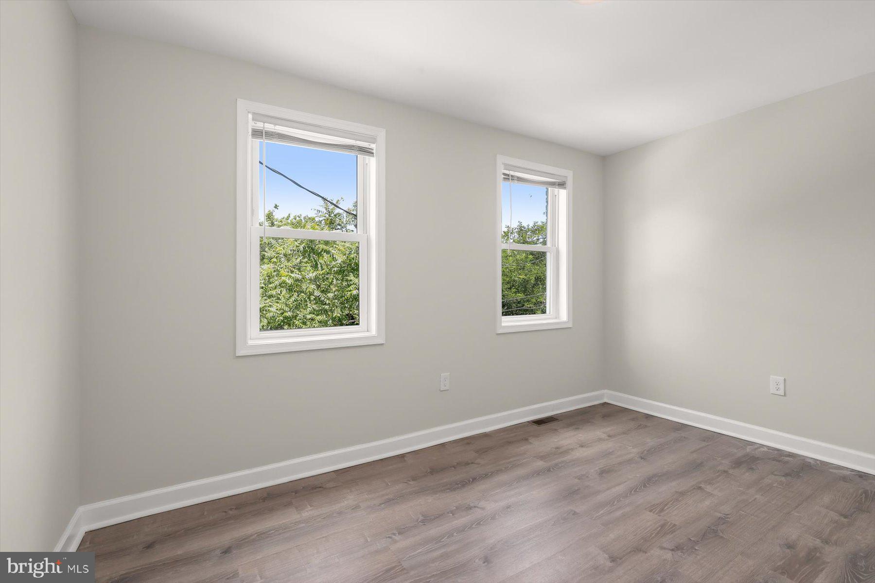 WINCHESTER - Residential