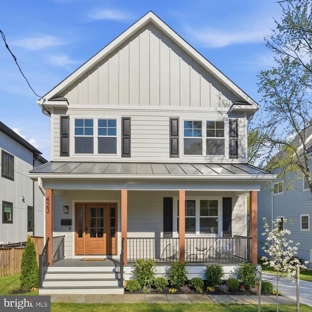 CLARENDON - Residential