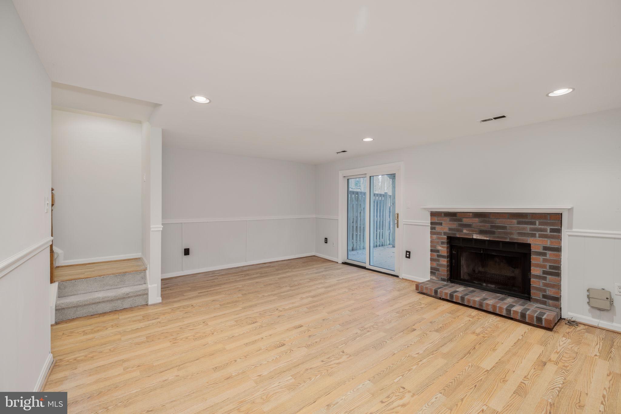 RUNNYMEADE - Residential