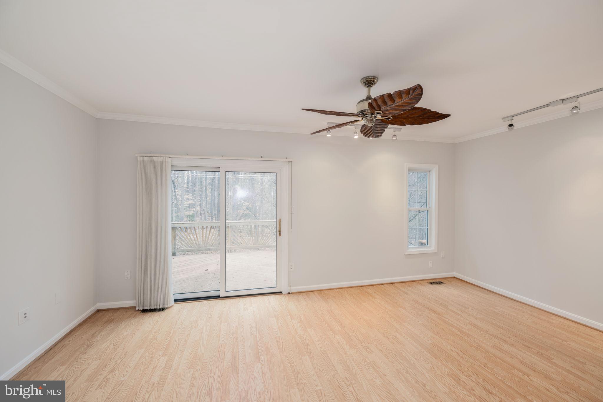 RUNNYMEADE - Residential
