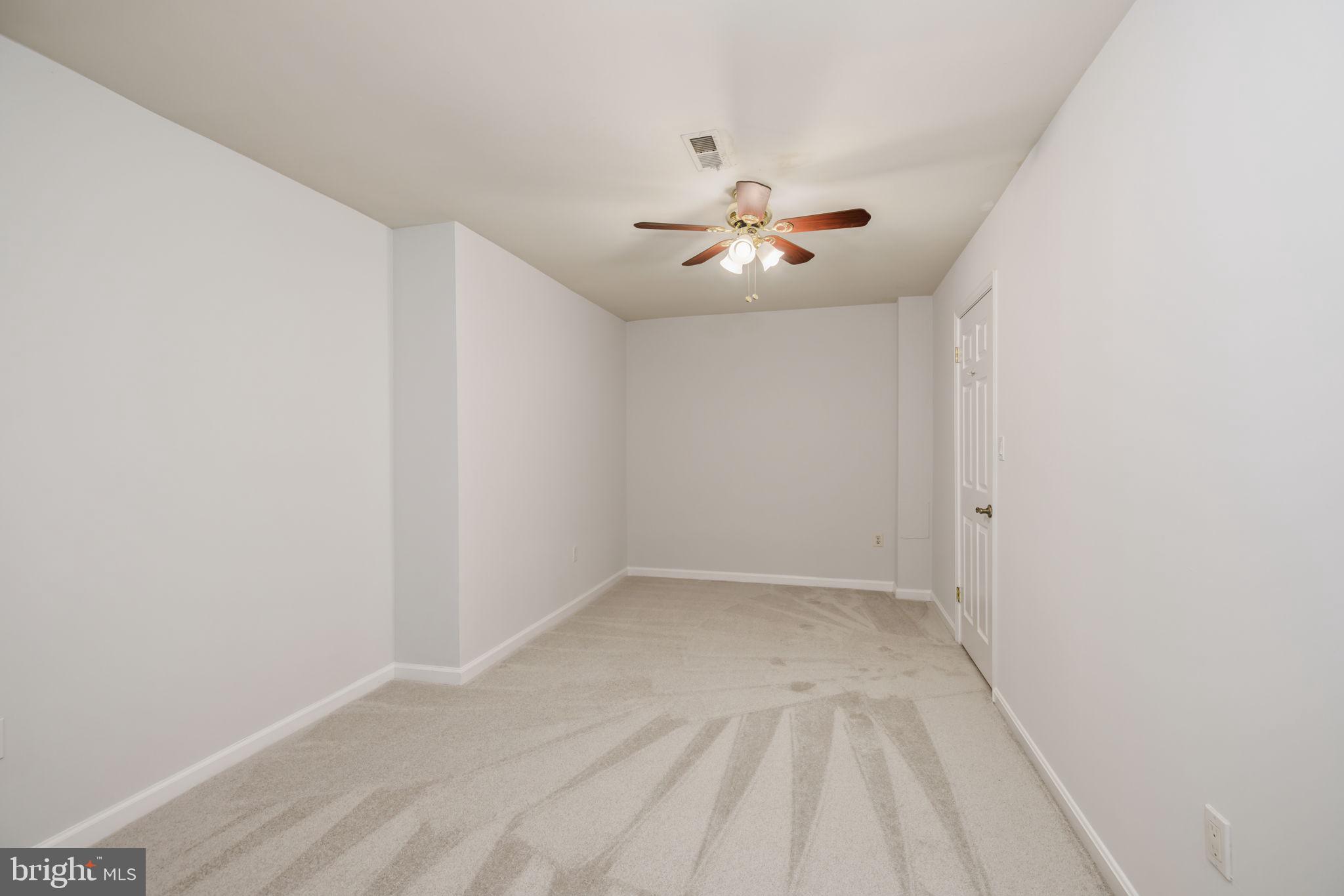 RUNNYMEADE - Residential
