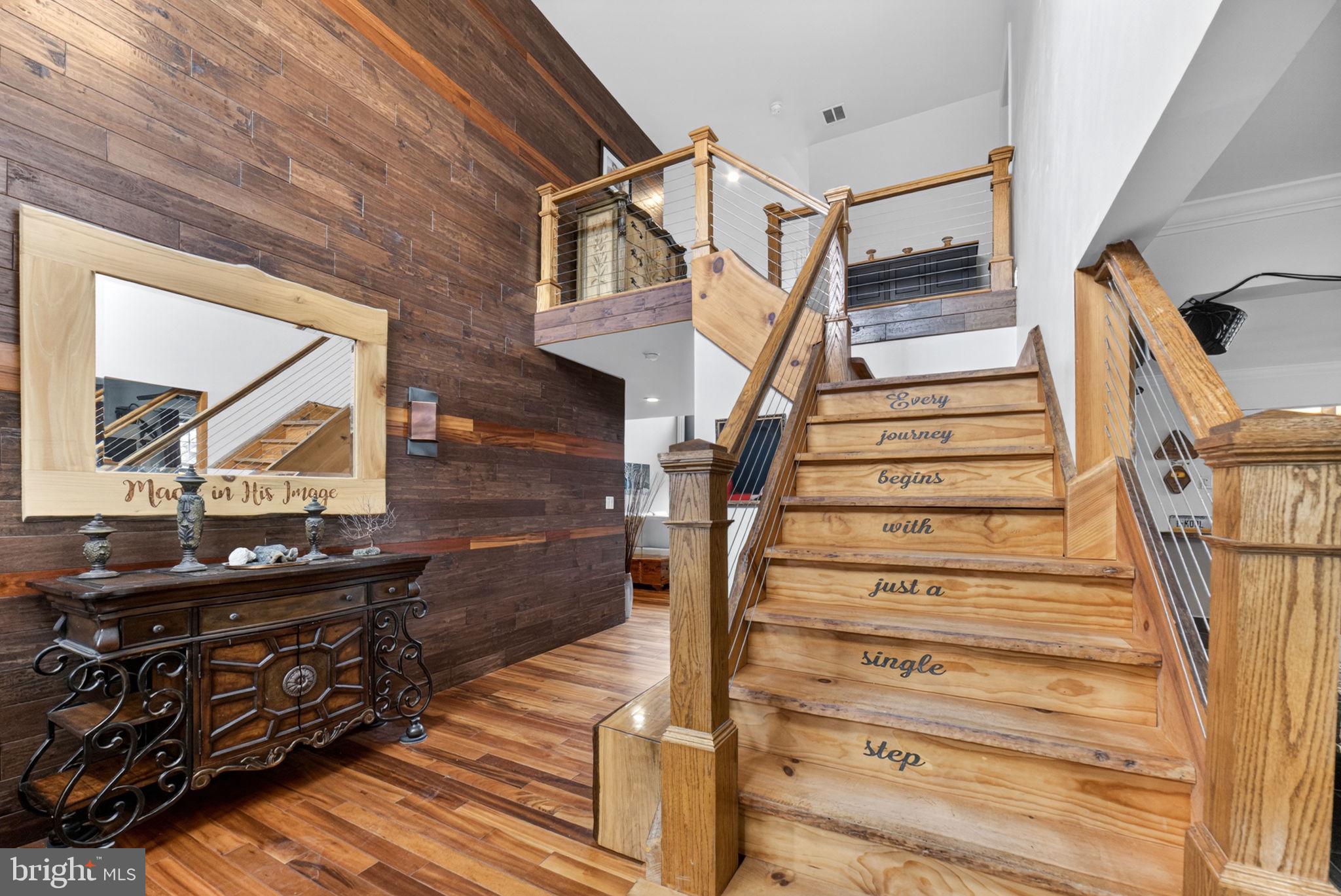HILLS AT LOCK RIDGE - Residential
