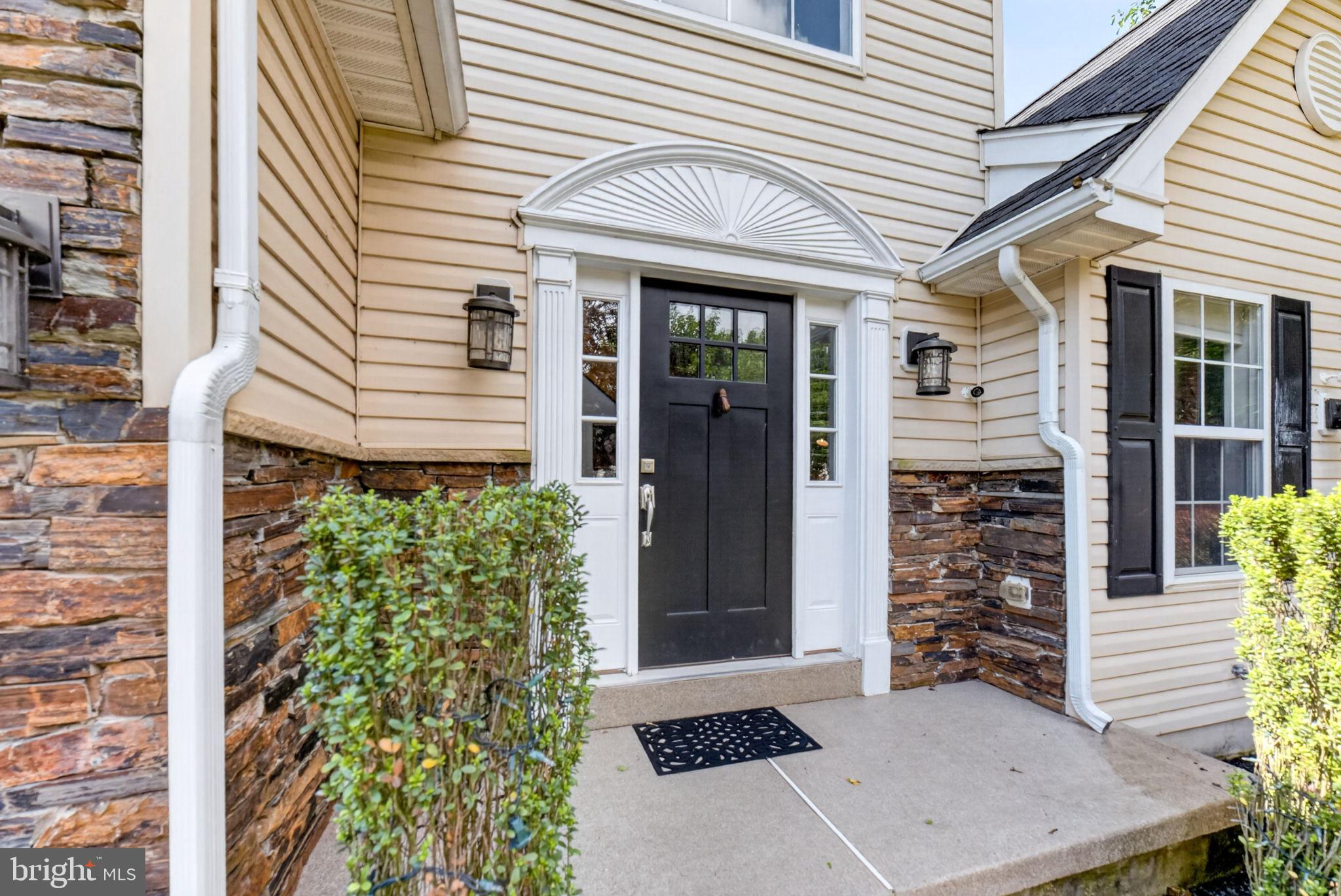 HILLS AT LOCK RIDGE - Residential