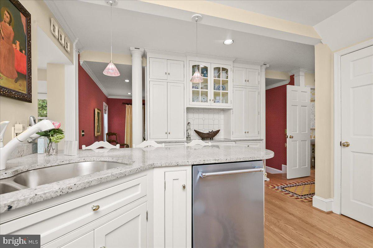 WOODACRES - Residential