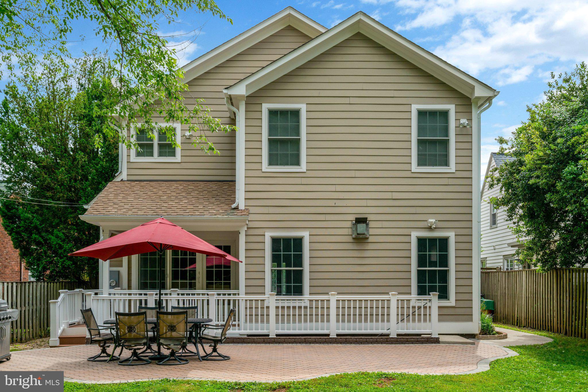 GREENWAY DOWNS - Residential