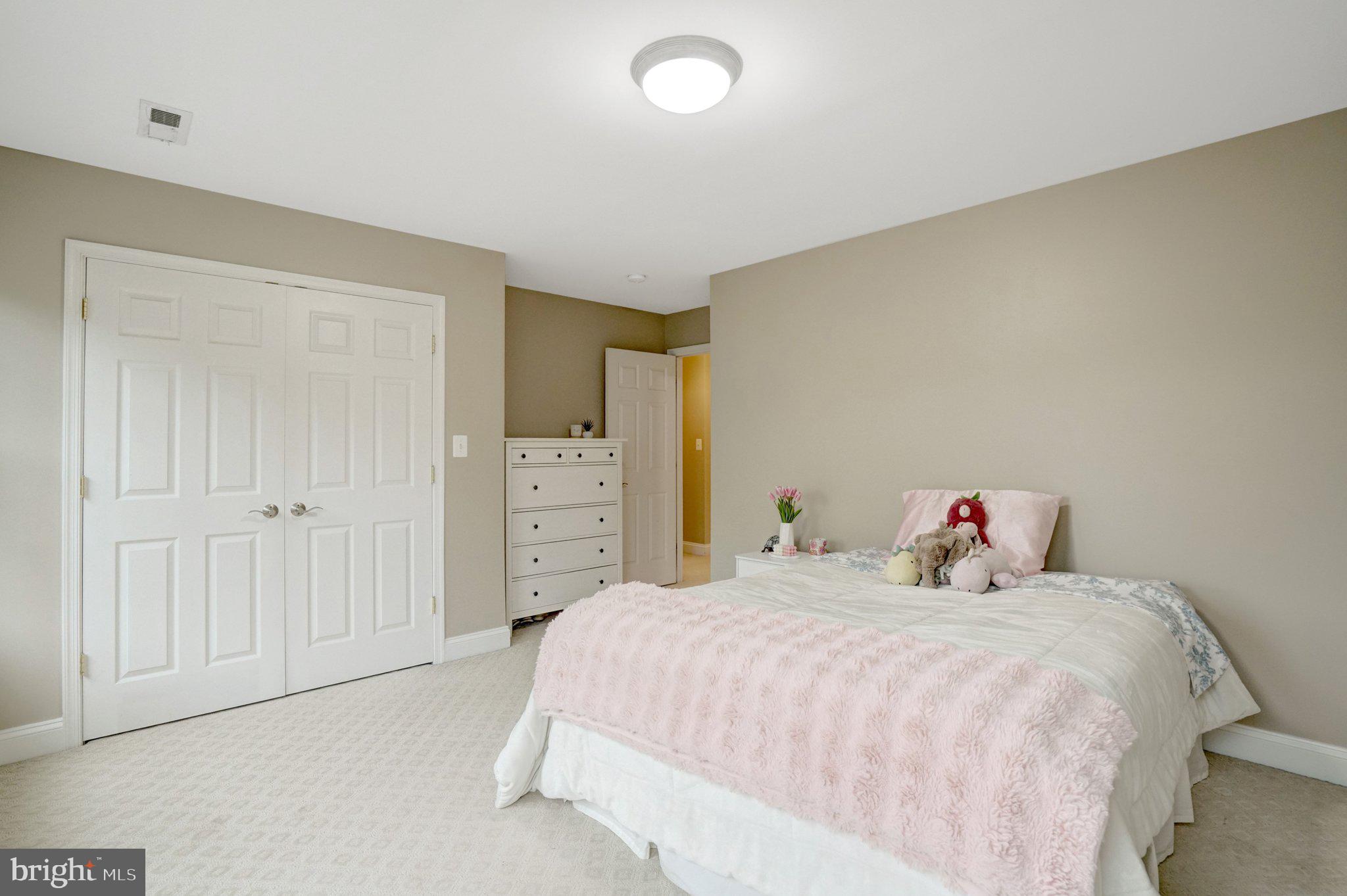 GREENWAY DOWNS - Residential