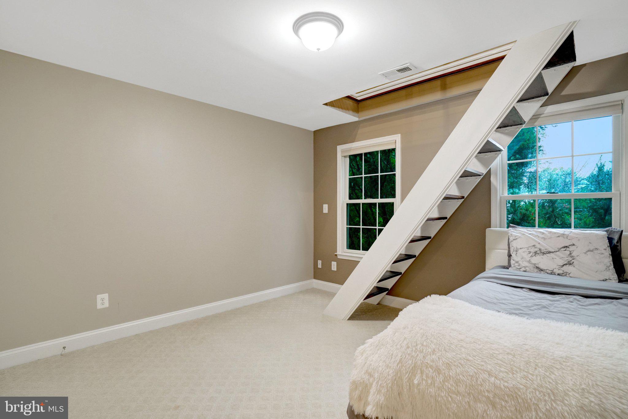 GREENWAY DOWNS - Residential