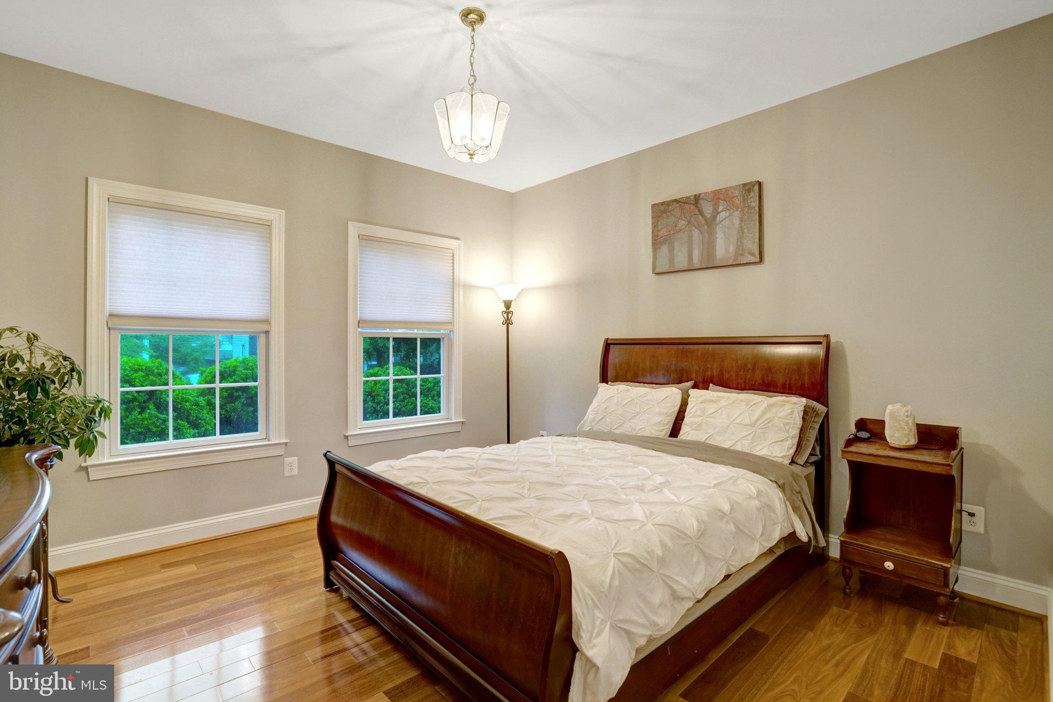 GREENWAY DOWNS - Residential