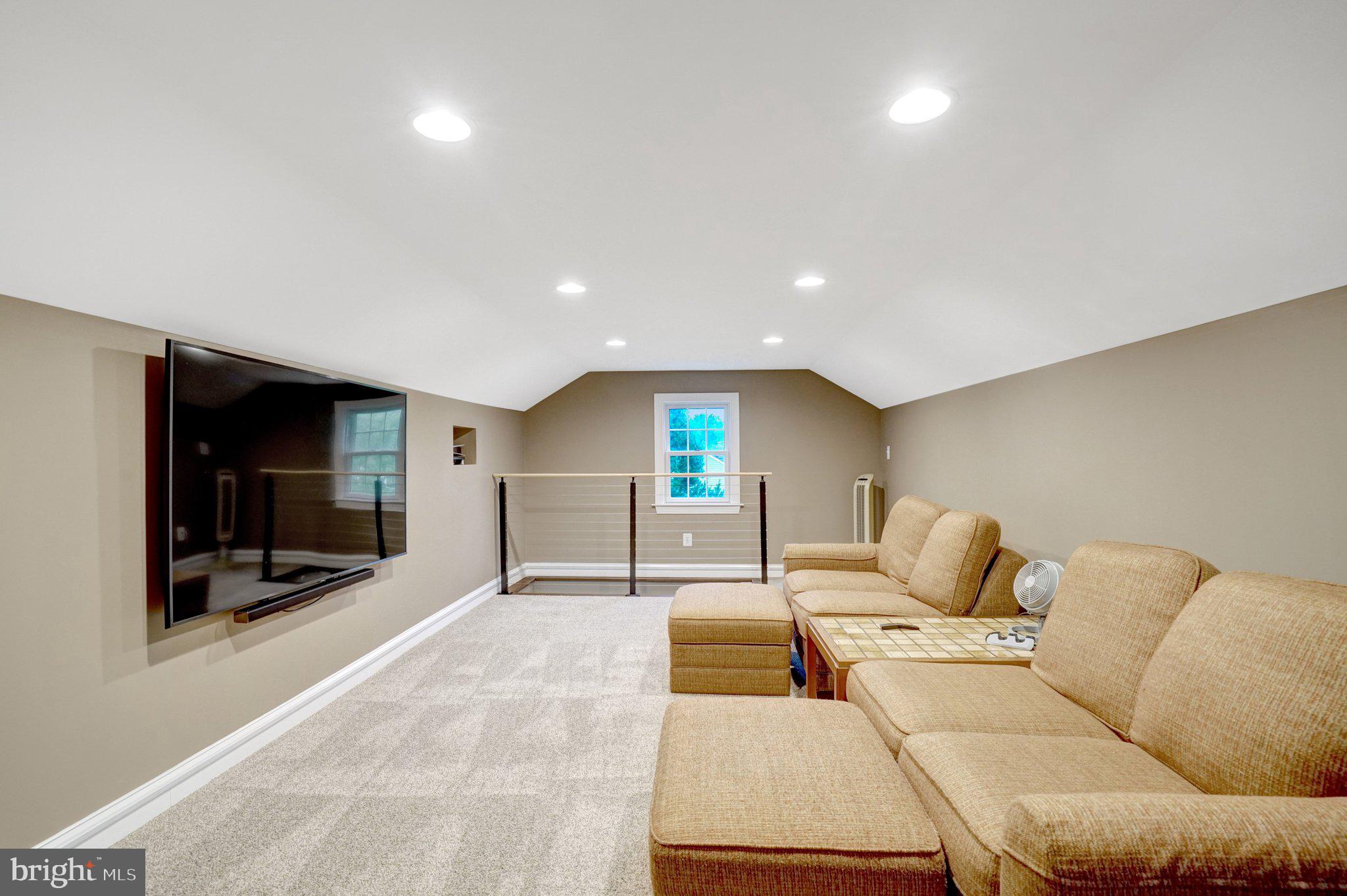 GREENWAY DOWNS - Residential