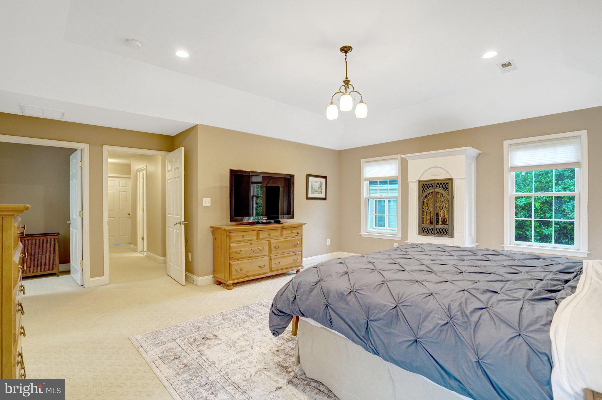 GREENWAY DOWNS - Residential