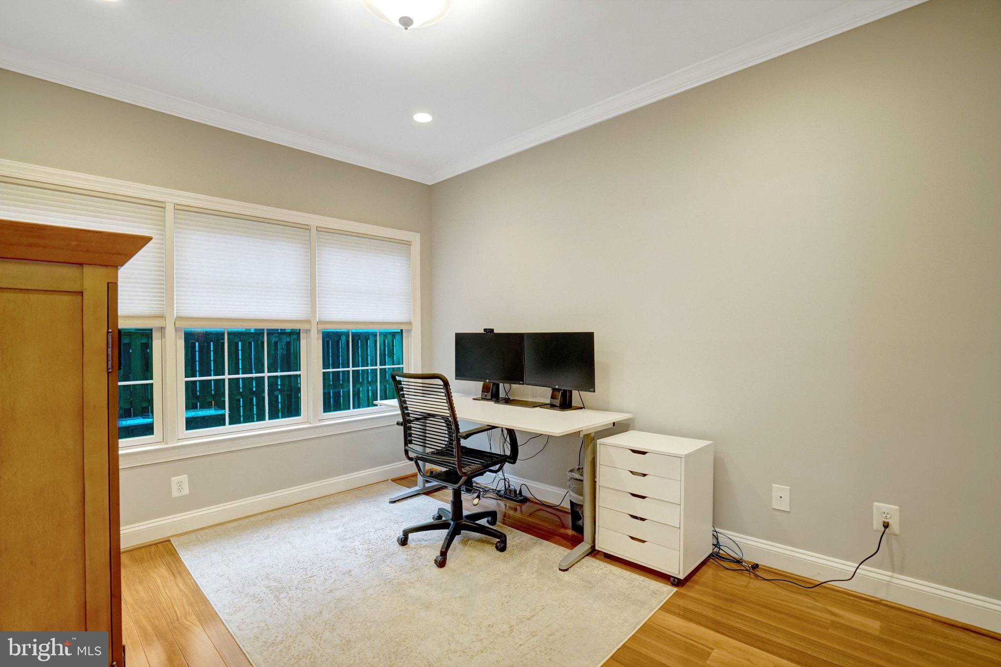 GREENWAY DOWNS - Residential