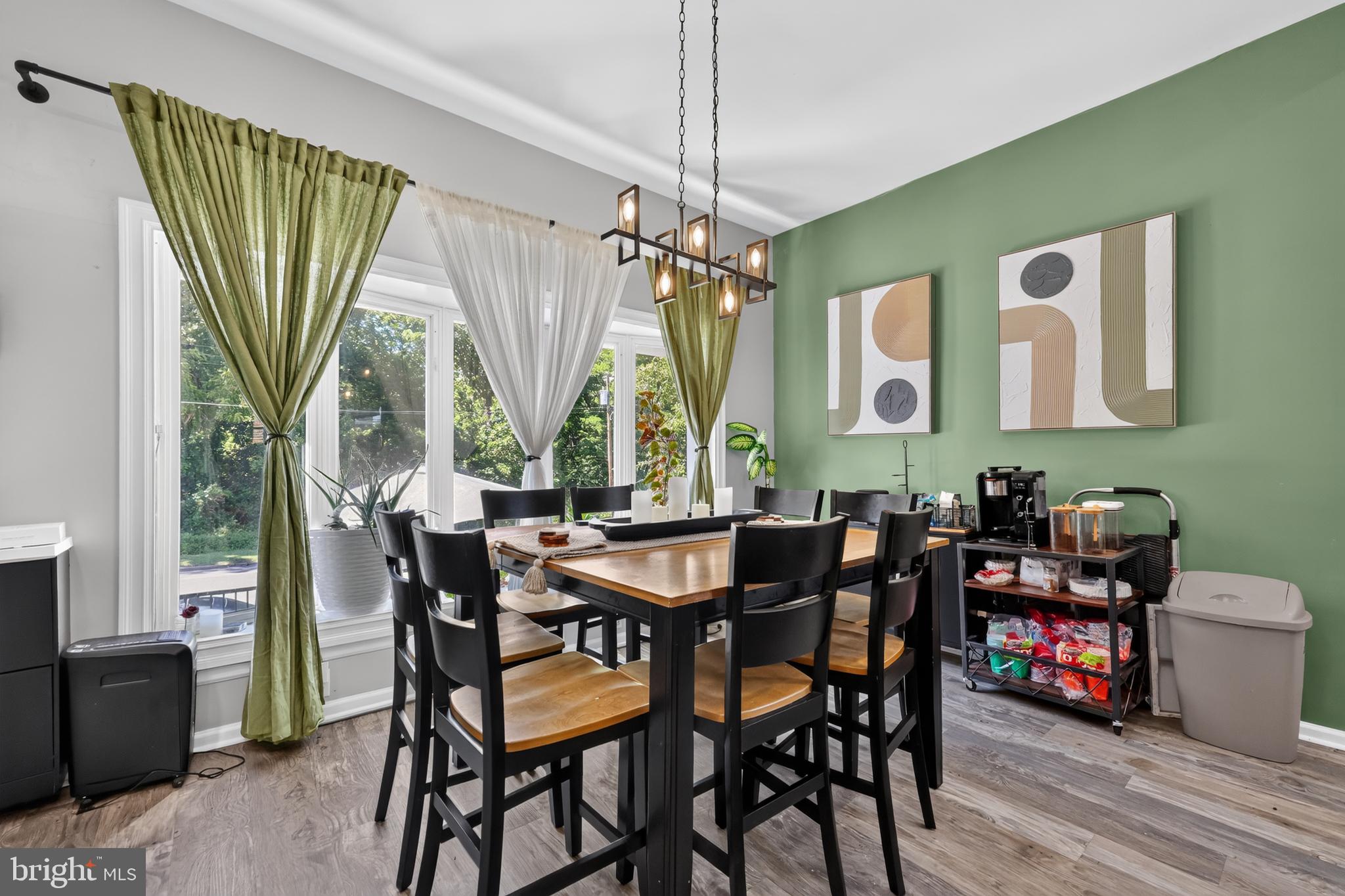 BELLS CORNER - Residential