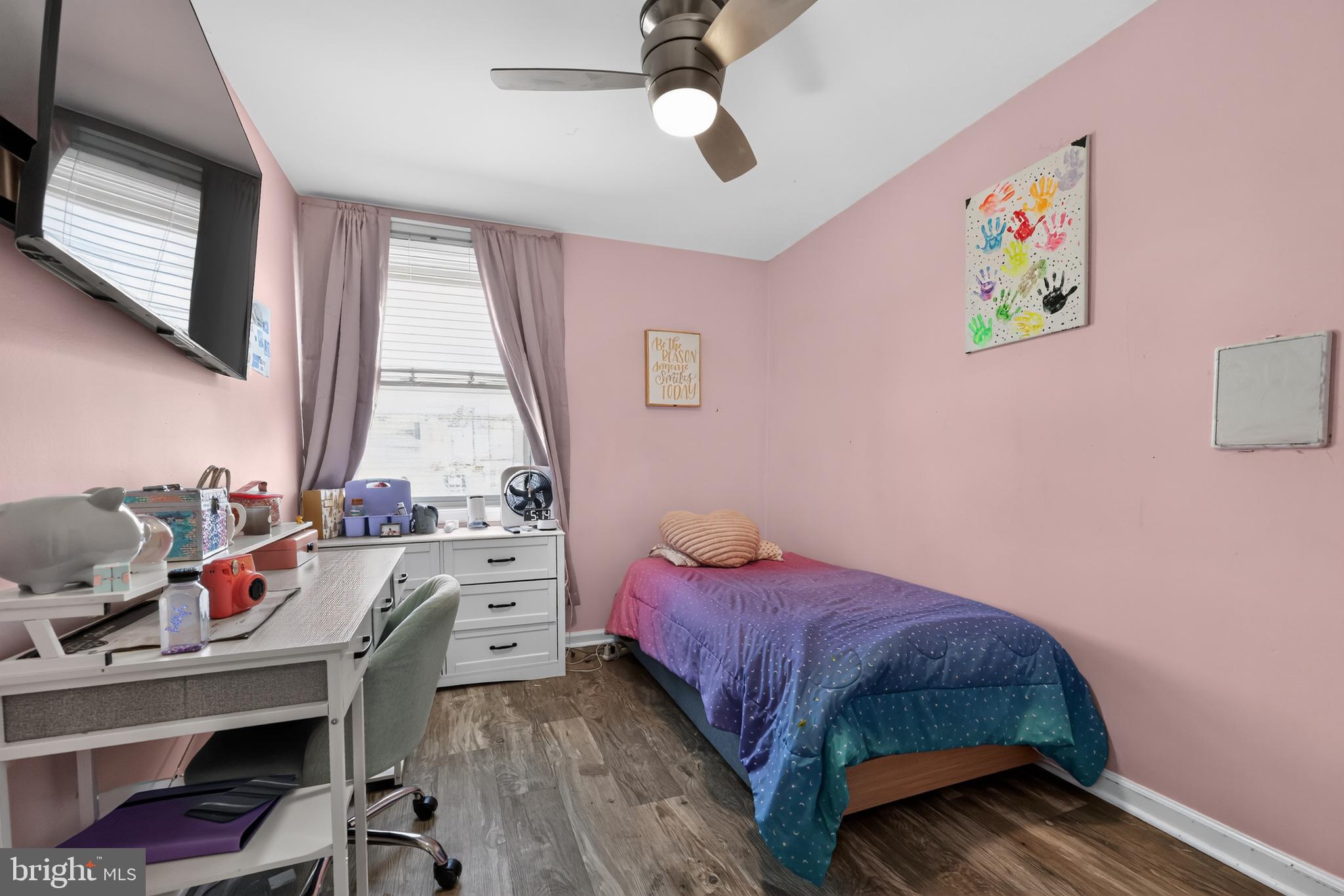 BELLS CORNER - Residential