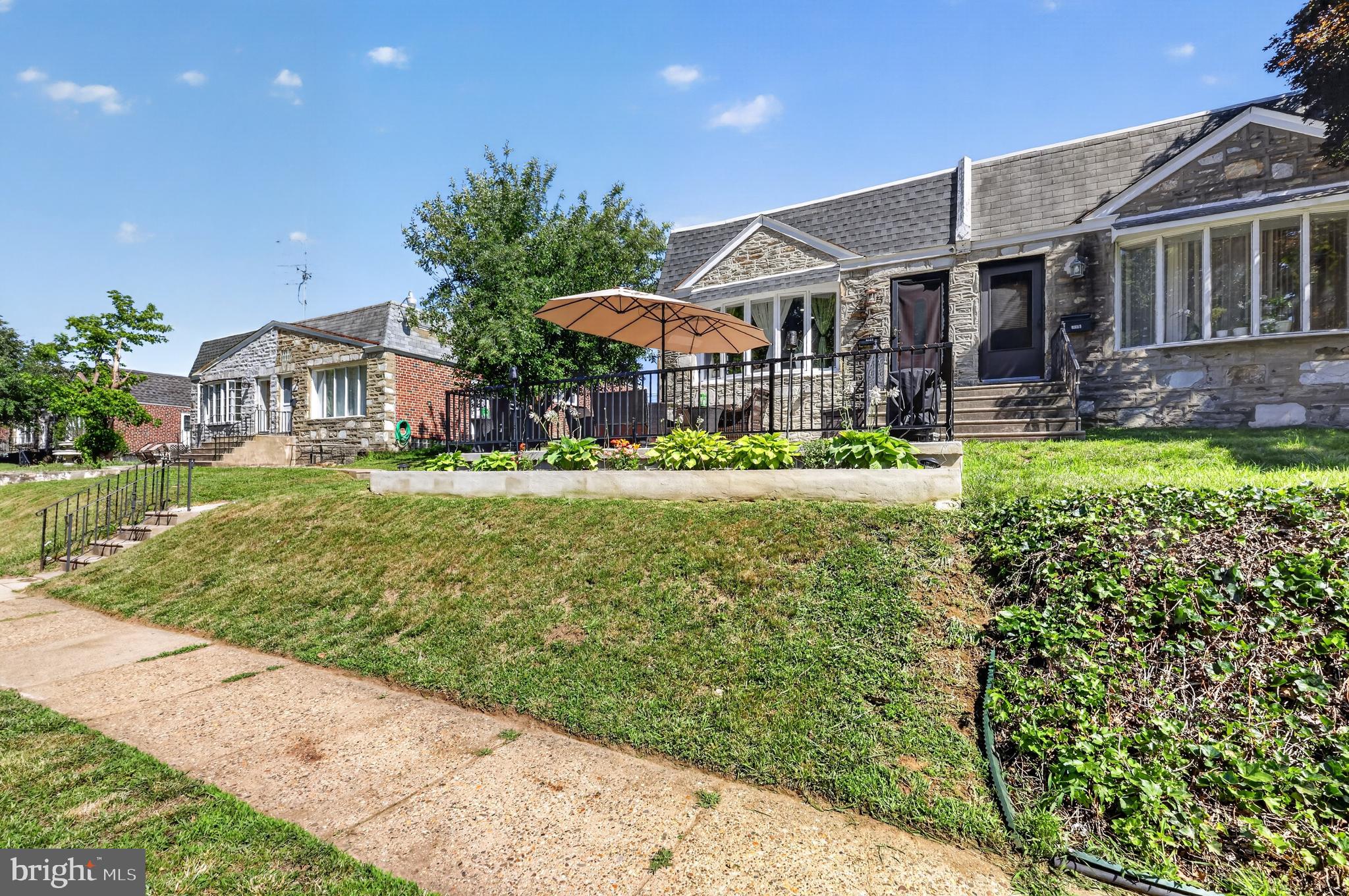 BELLS CORNER - Residential