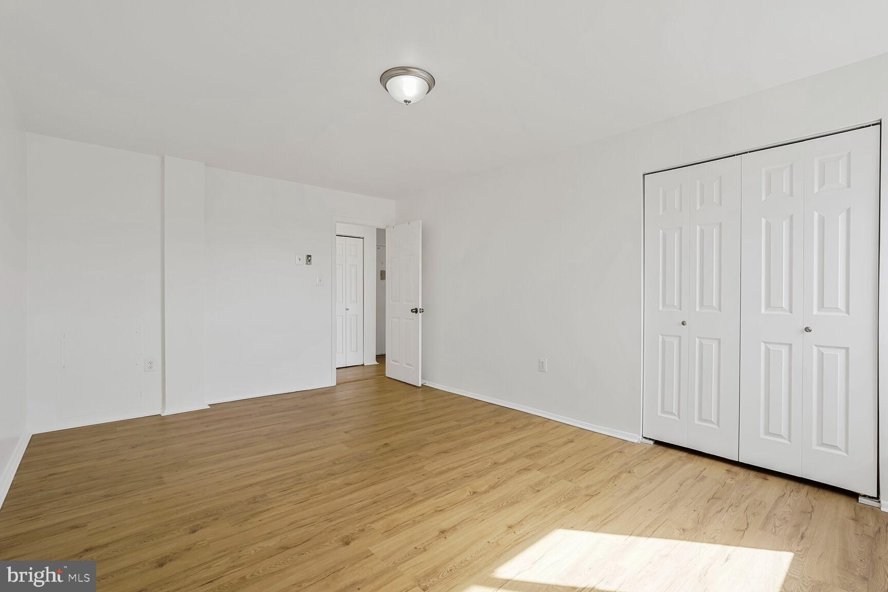 BARCROFT HILLS - Residential