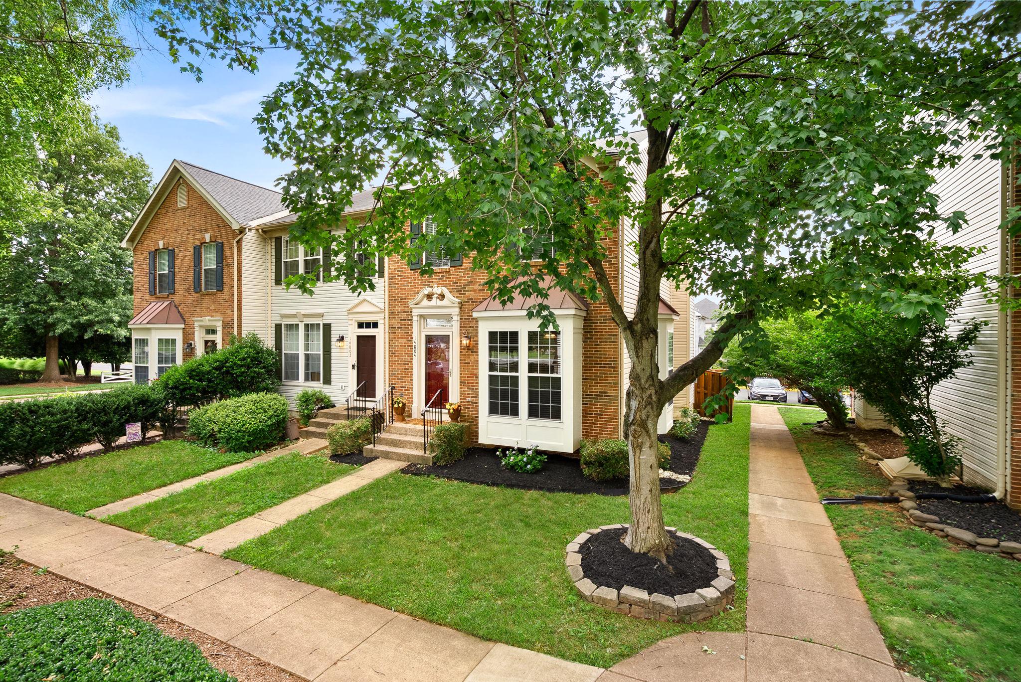 GREENHILL CROSSING - Residential