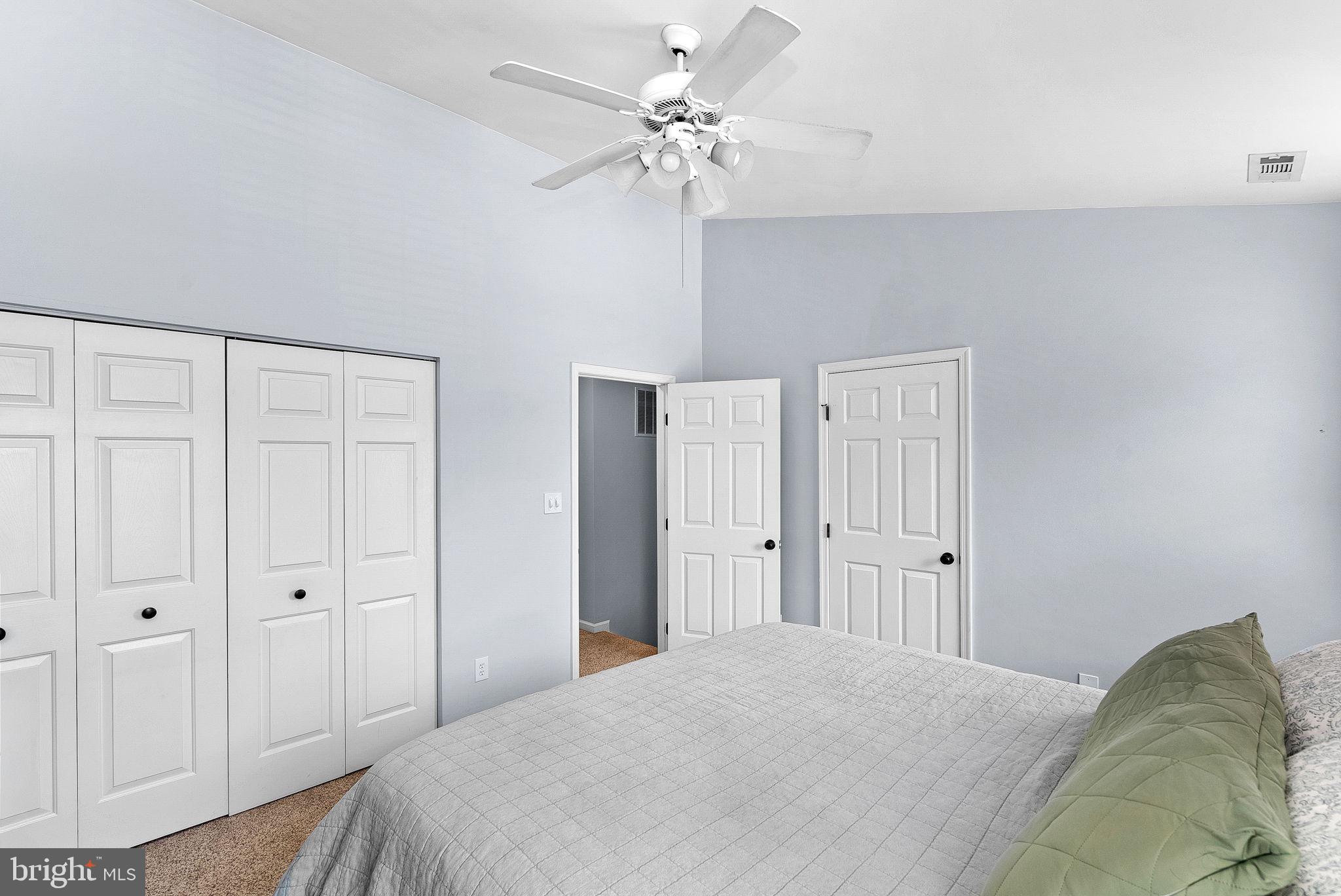 GREENHILL CROSSING - Residential