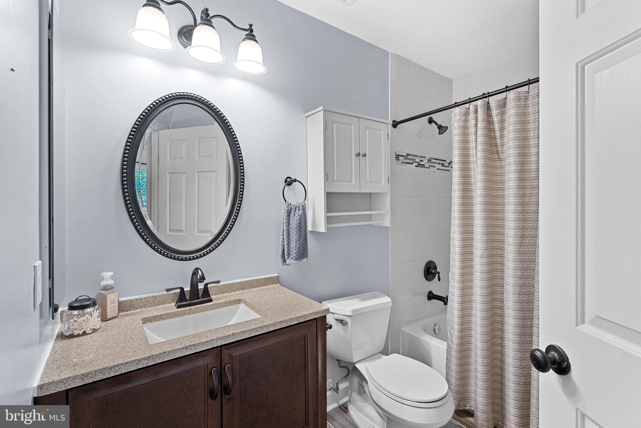 GREENHILL CROSSING - Residential
