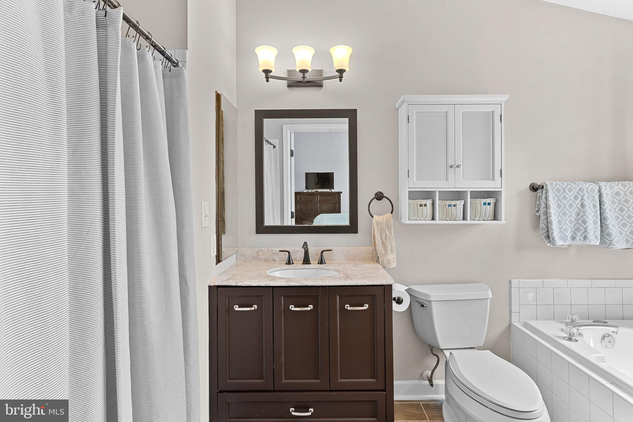 GREENHILL CROSSING - Residential