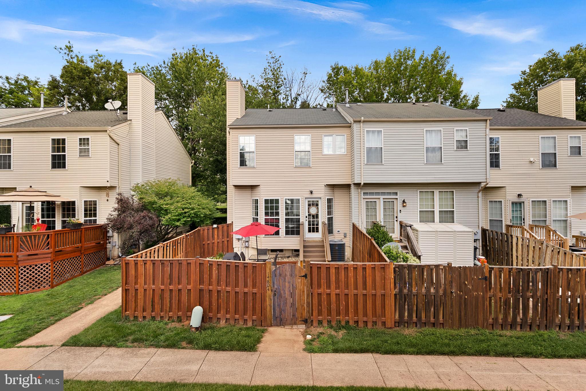 GREENHILL CROSSING - Residential