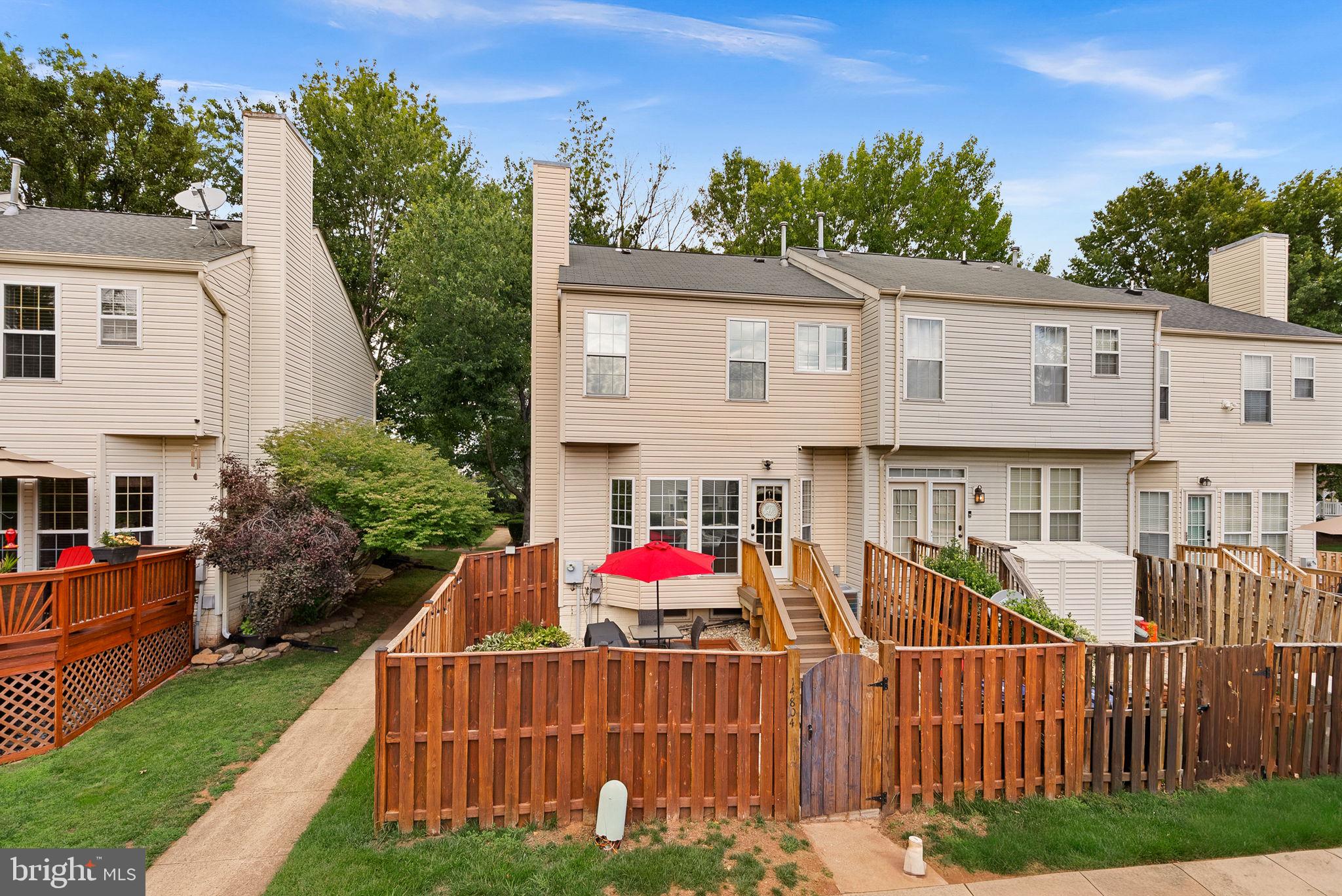 GREENHILL CROSSING - Residential