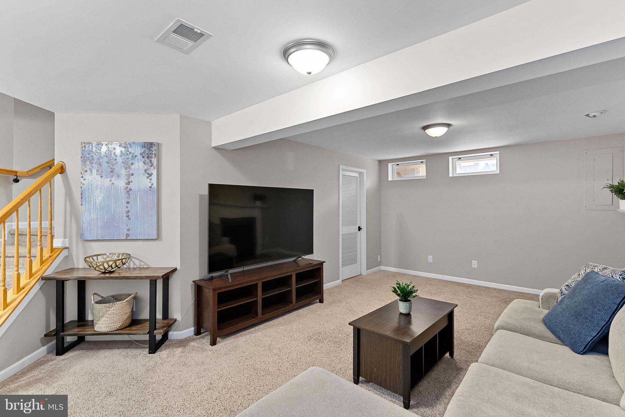 GREENHILL CROSSING - Residential