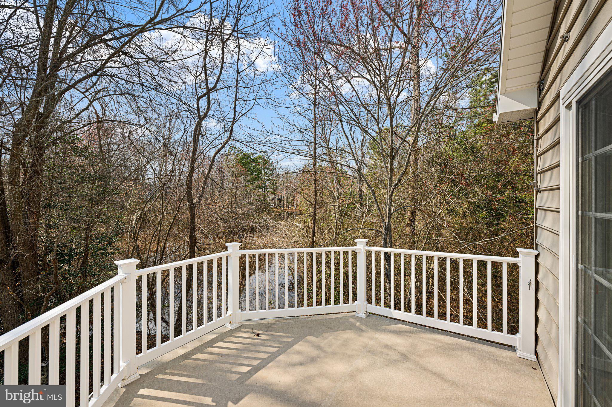 SALT POND - Residential