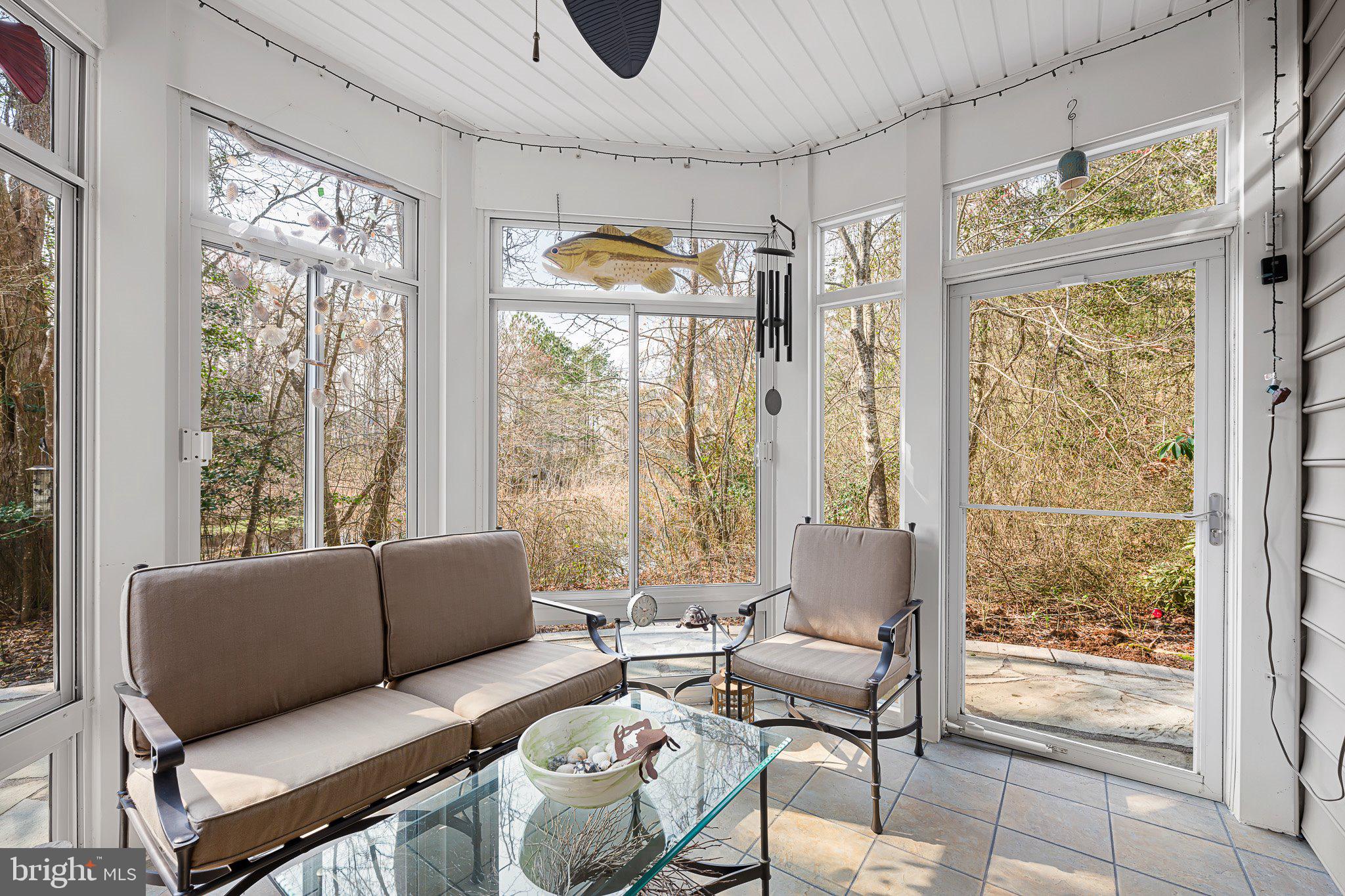 SALT POND - Residential