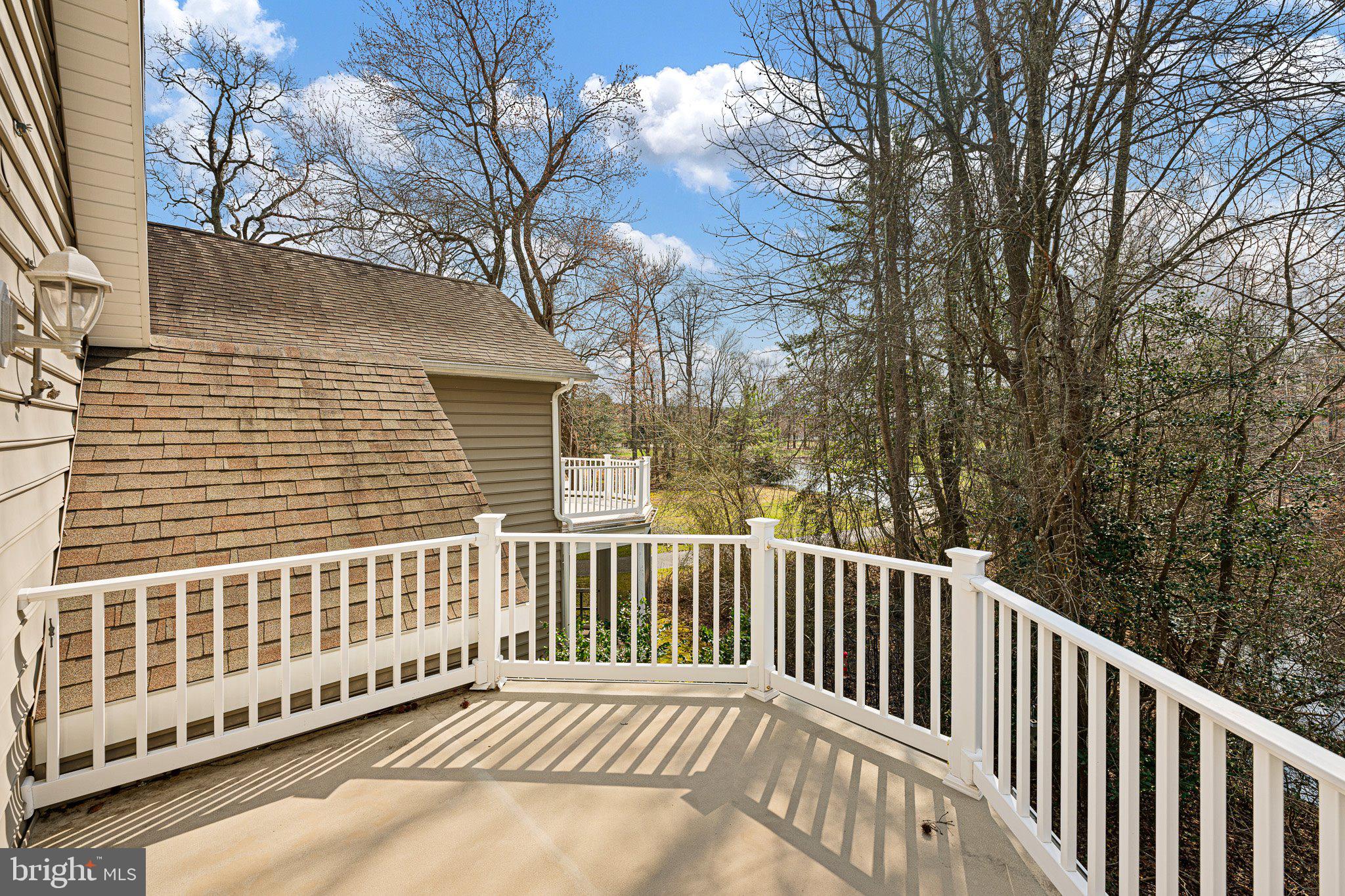 SALT POND - Residential