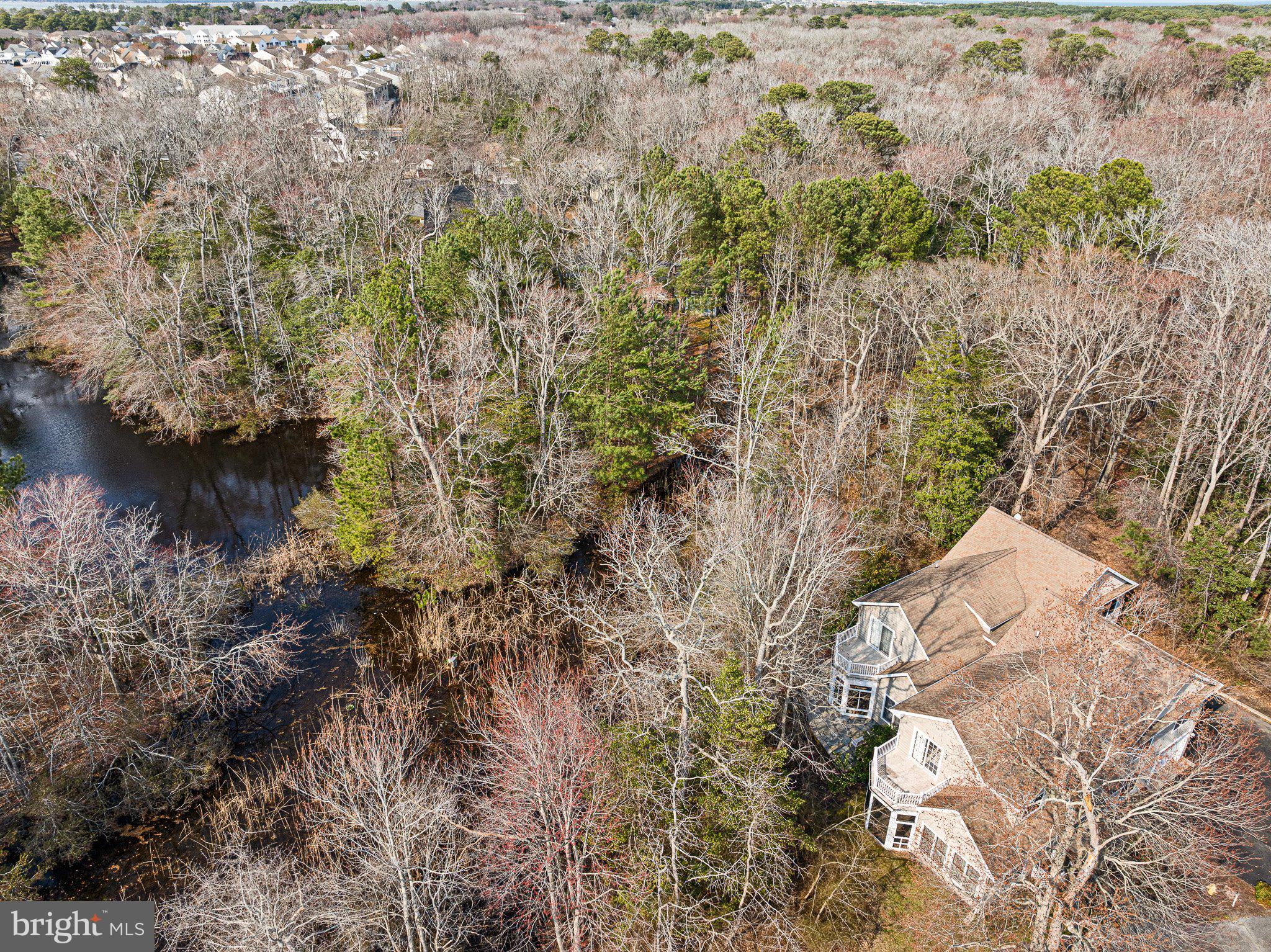 SALT POND - Residential
