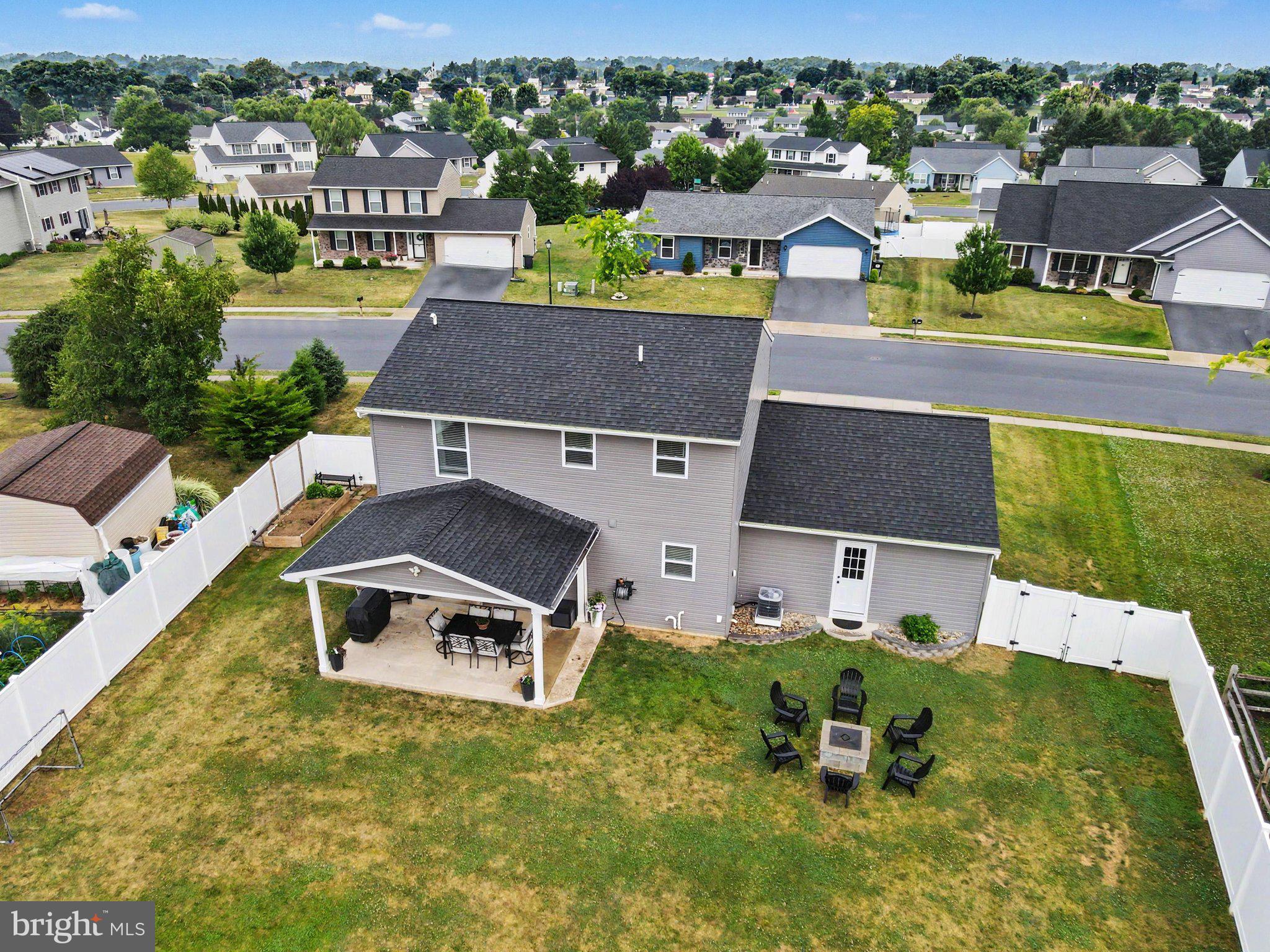 NEWBURG VILLAGE - Residential