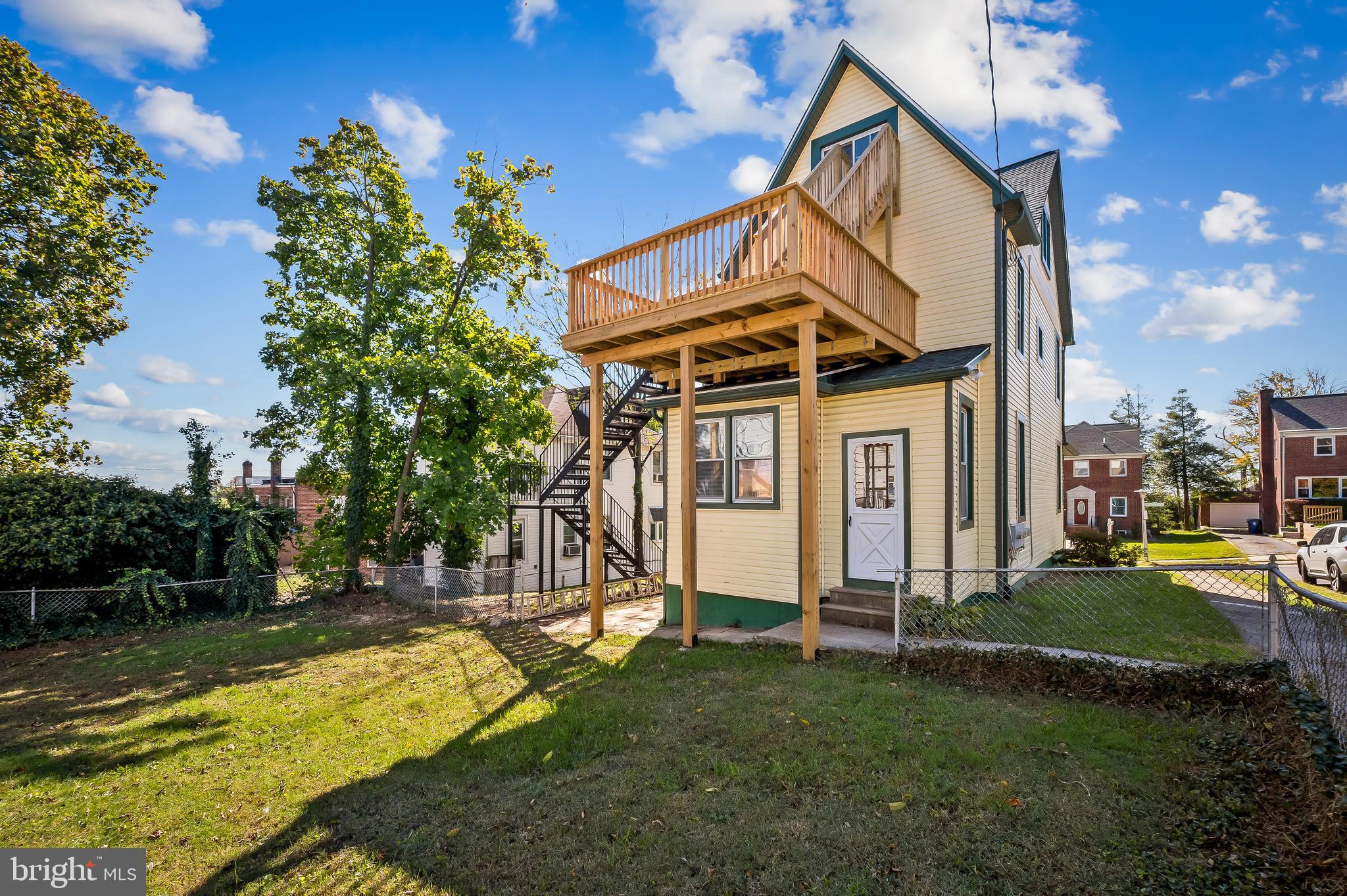 HAMILTON HEIGHTS - Residential Income