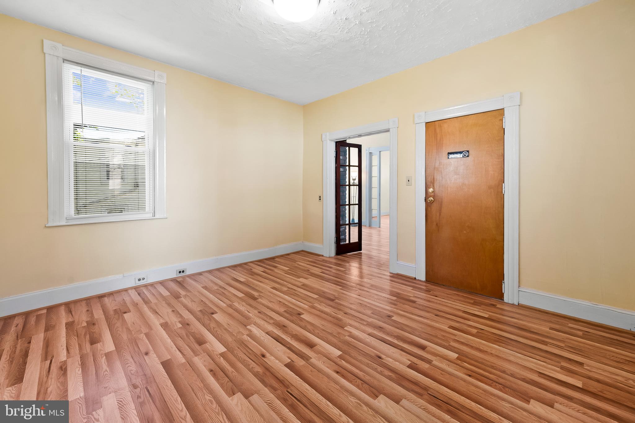HAMILTON HEIGHTS - Residential Income