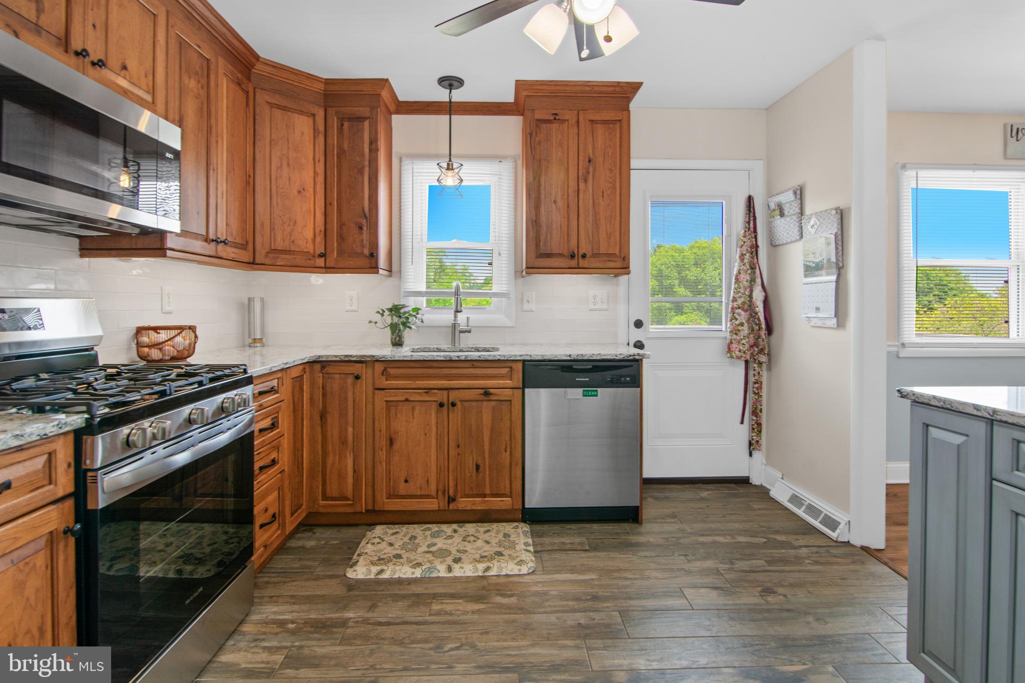 HUNTINGTON - Residential