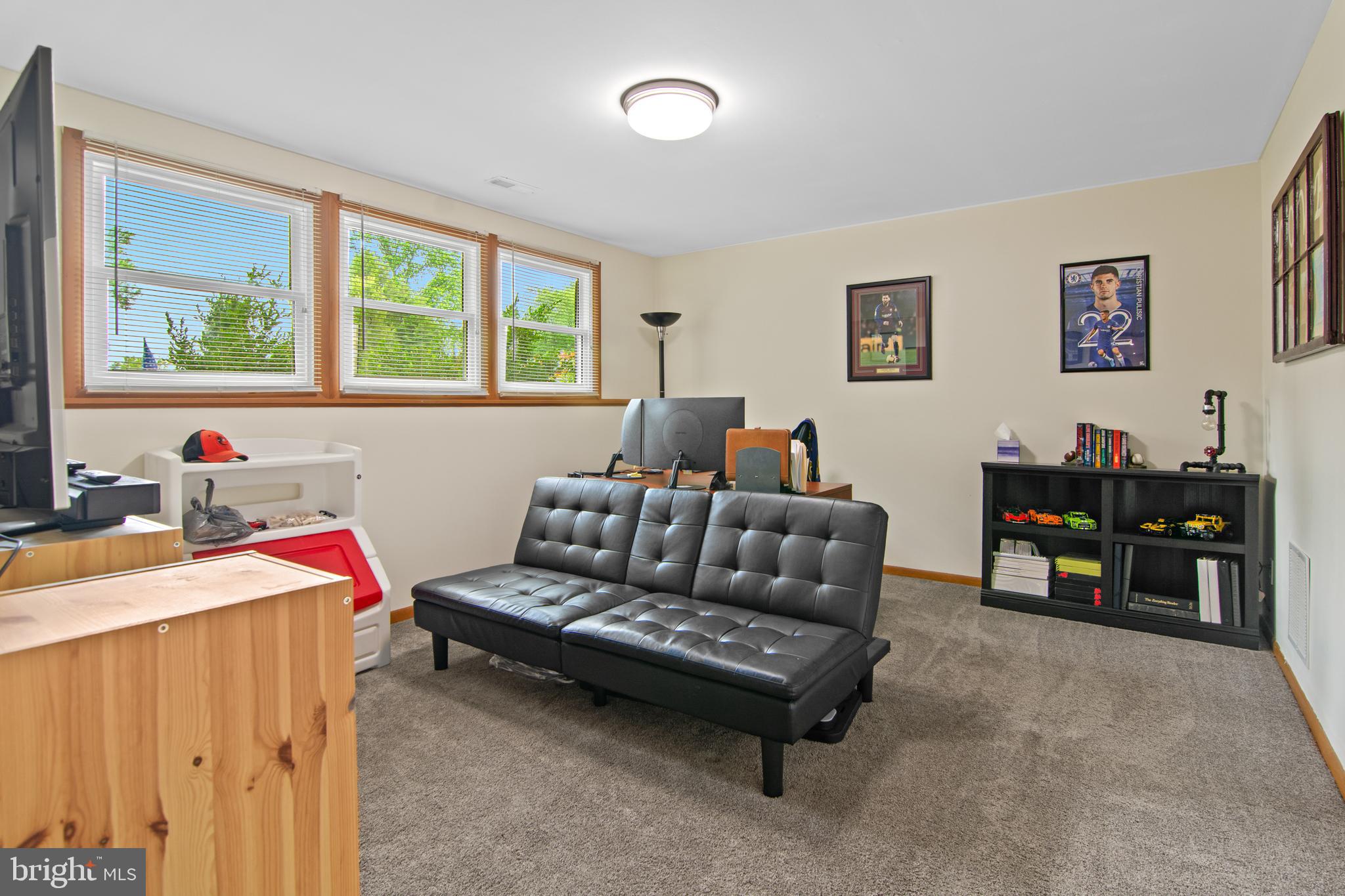 HUNTINGTON - Residential