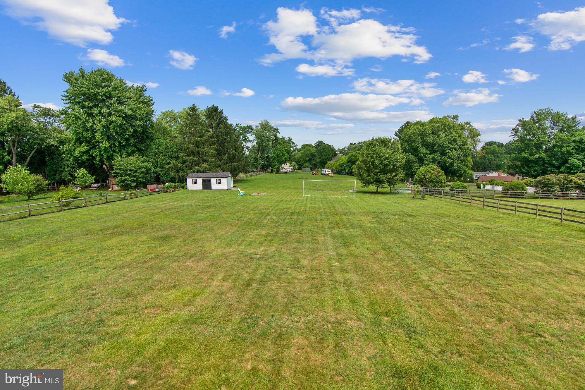 HUNTINGTON - Residential