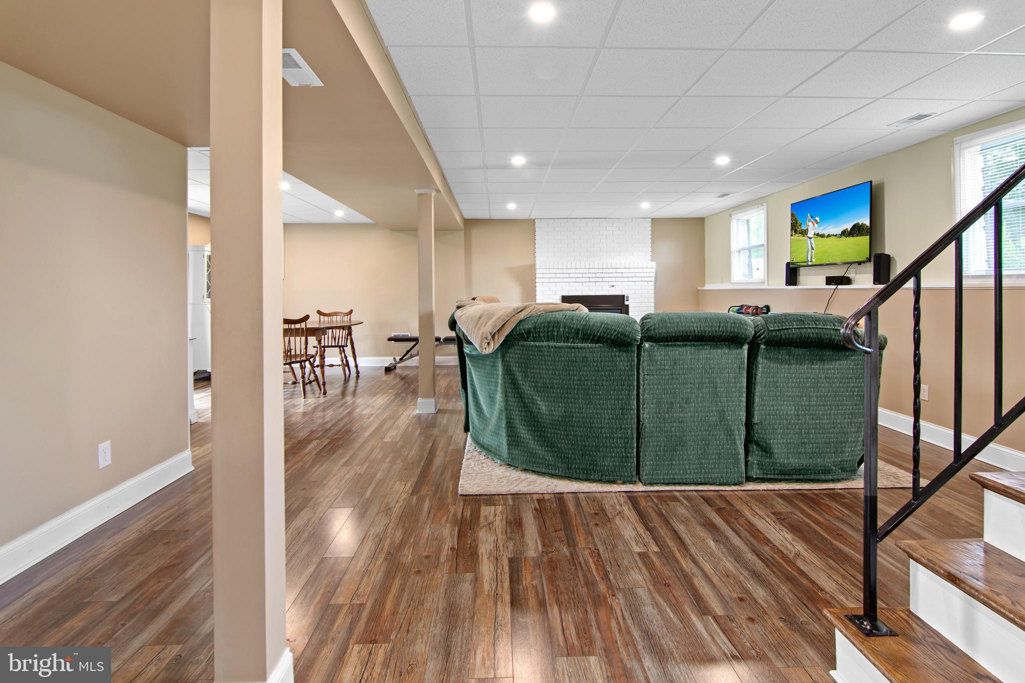 HUNTINGTON - Residential