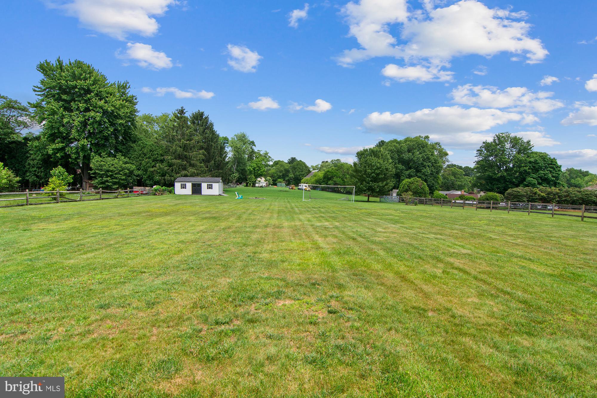 HUNTINGTON - Residential
